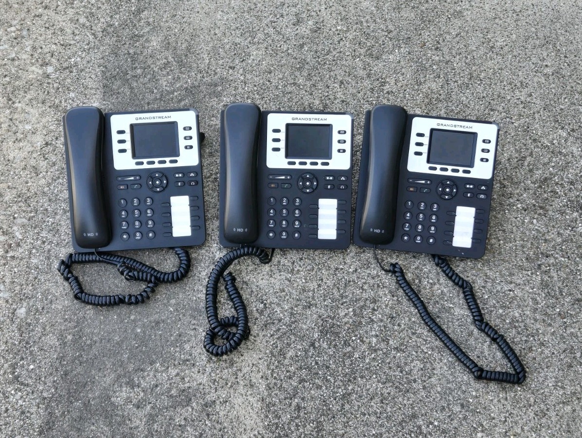 Lot of 3 Grandstream GXP2130 Enterprise IP Phones — Used No Power Cords