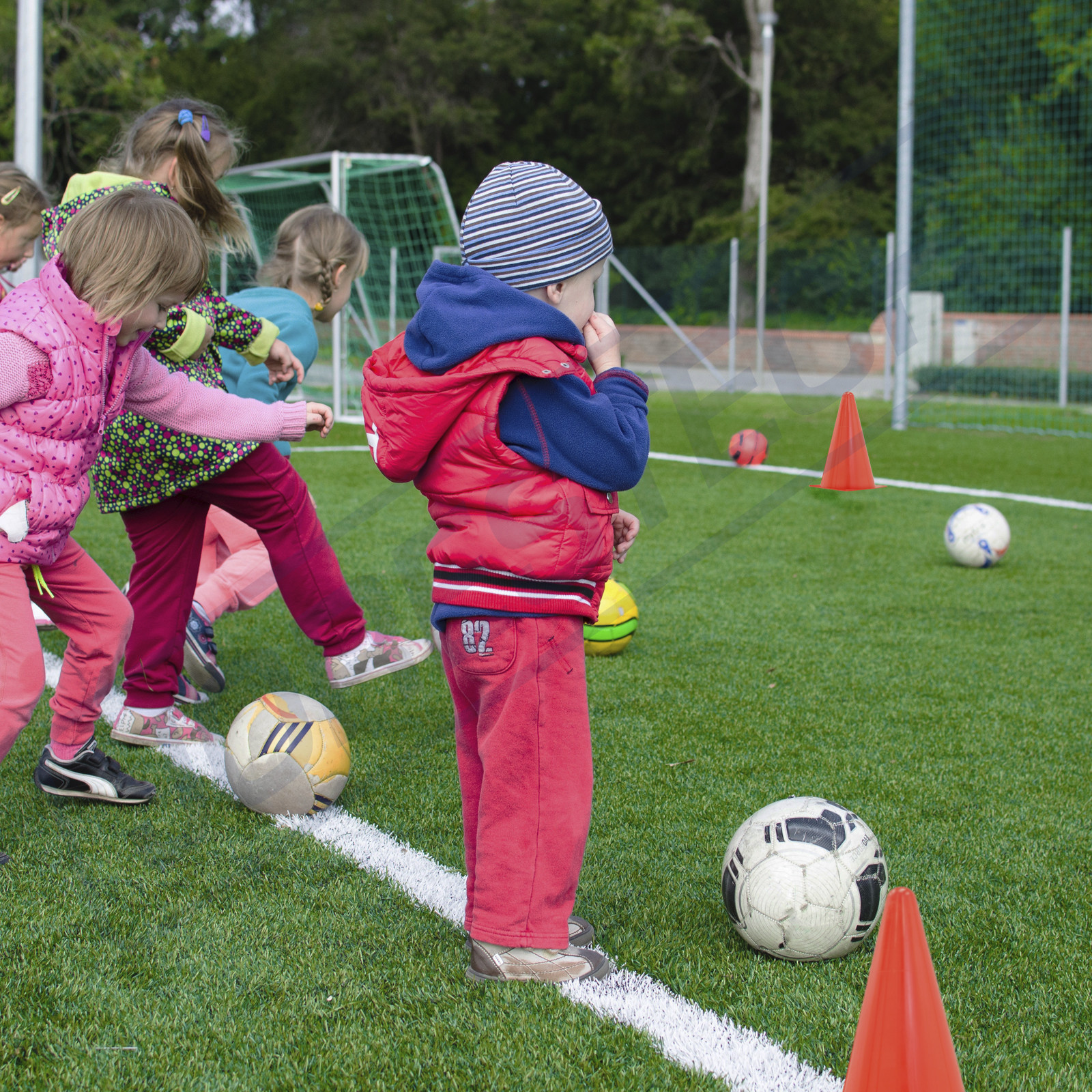 9" INCH ORANGE CONES (SET OF 12) SPORTS AGILITY TRAFFIC FIELD ROAD SOCCER