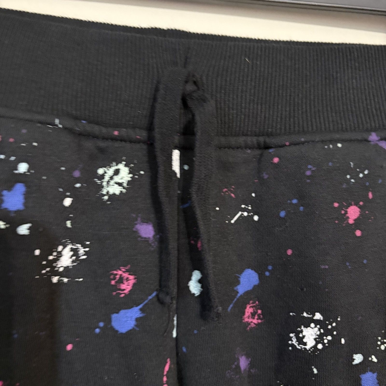 Champion Jogger Set Yth Sm Black paint splatter Kangaroo pocket drawstring pant