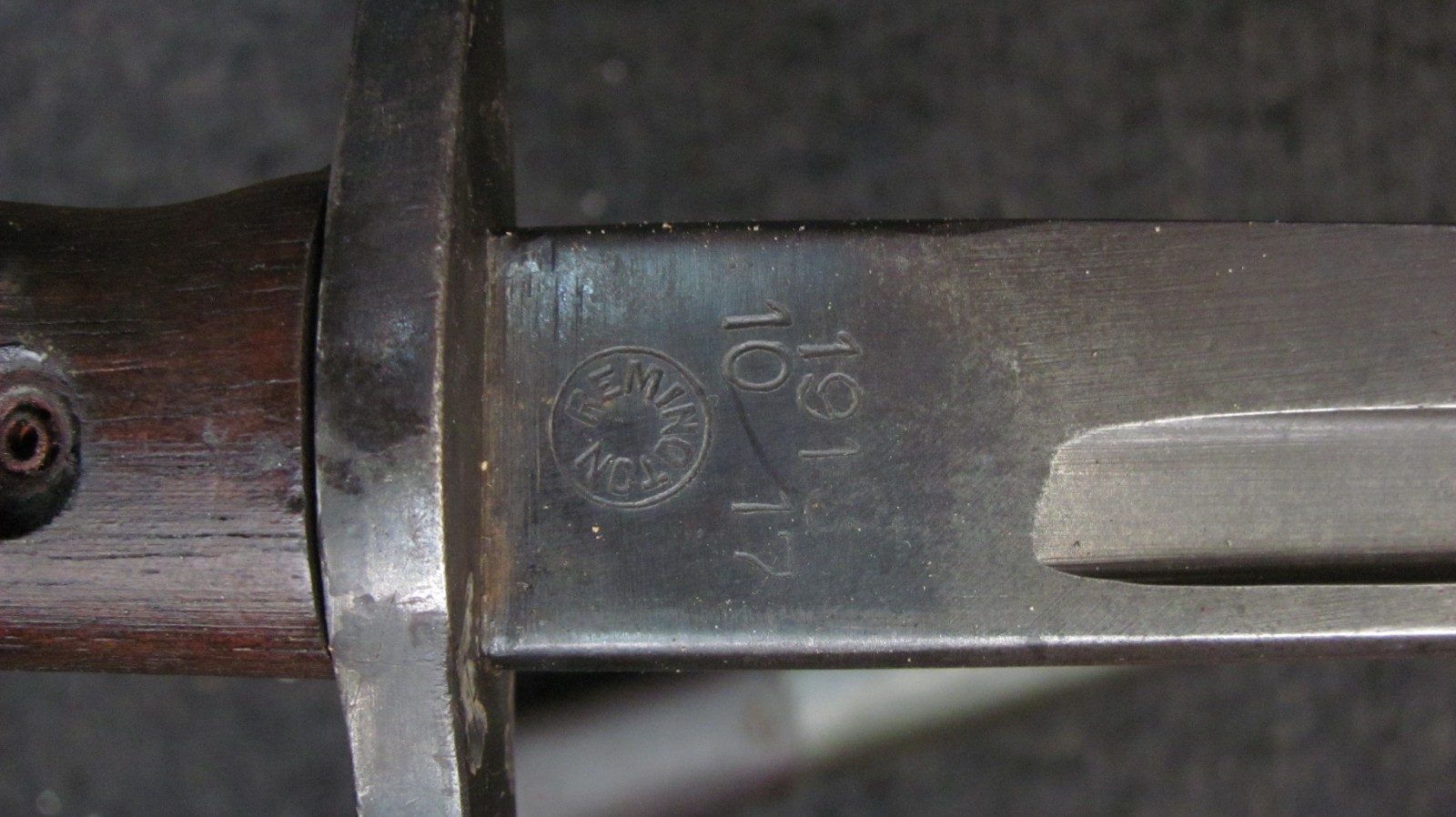 WWI US Army M1917 Enfield Rifle Bayonet w/Scabbard Remington - Trench Shotgun 1