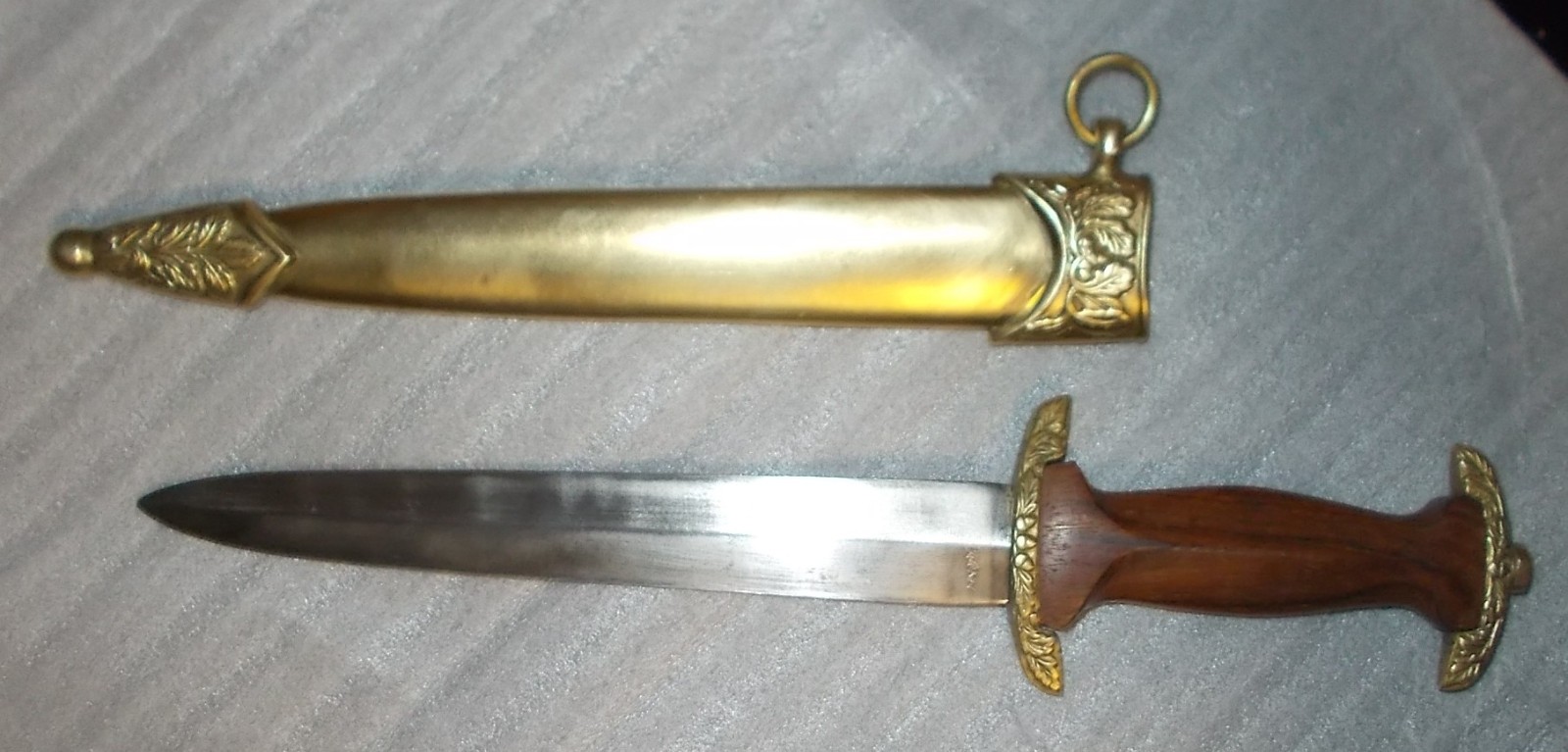 RARE? Vtg Brass or Copper Sheath & Double Edged Dagger Knife Hand Engraved INDIA