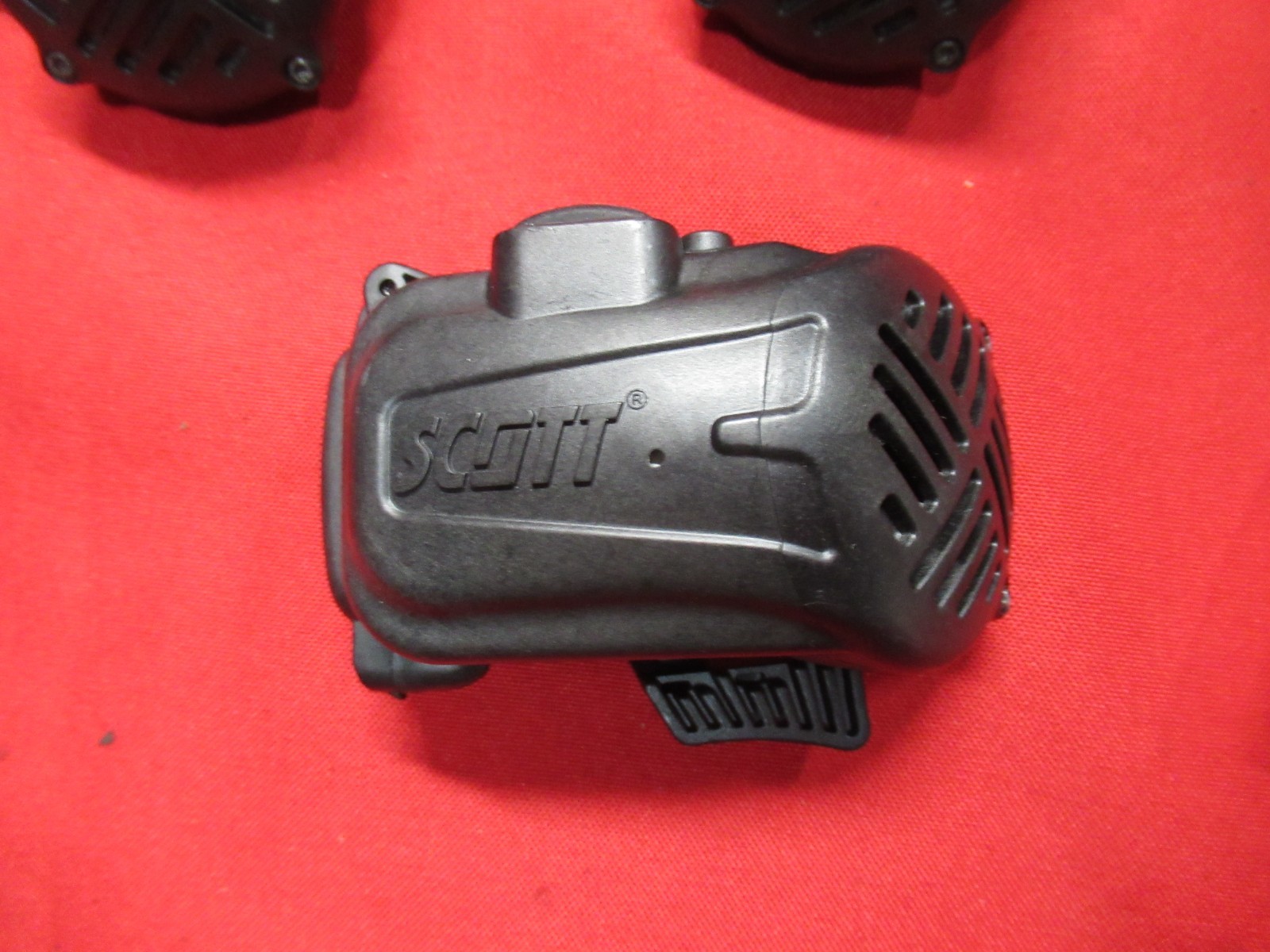 Scott Epic Voice Amp Model# 200260-01 GENUINE WITH NEW AV3000 BRACKET