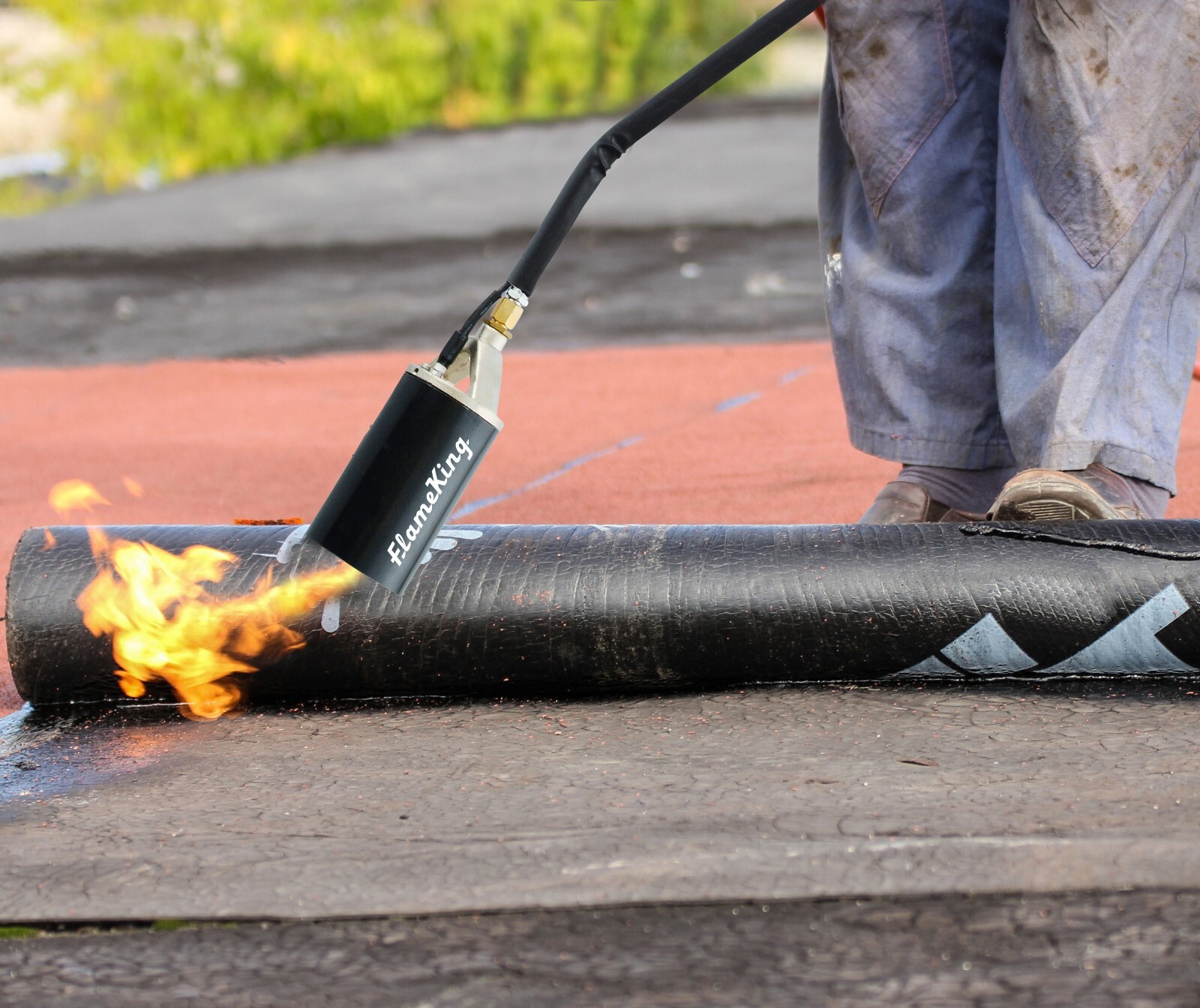 340,000 BTU Propane Torch Self Igniting with Turbo Blast Trigger and Flow Valve