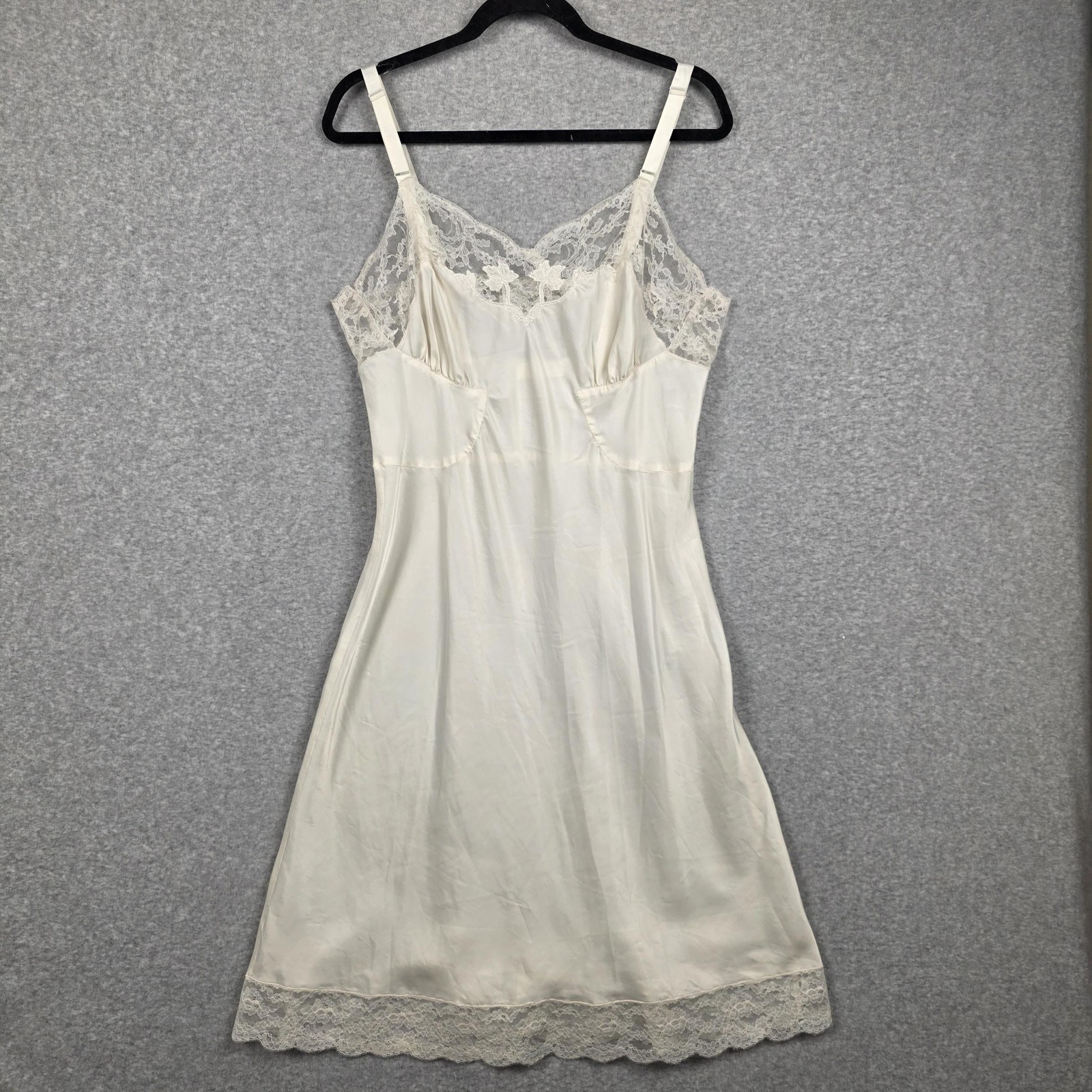 Vintage Barbizon Full Slip Womens 10 White Satin Lace Trim Rhapsody Lingerie