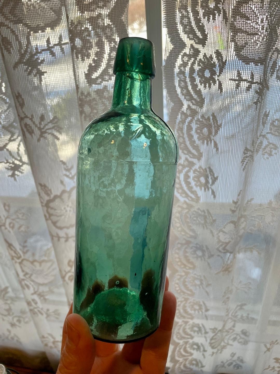 1870 Green Master Ink Utility Bottle Cylinder 3 Piece Mold Applied Lip Blown