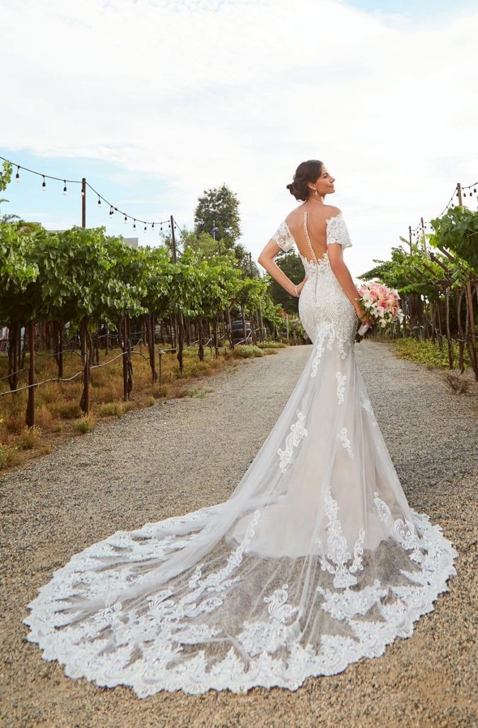 Beautiful Mermaid Wedding Dress Designer Kitty Chen Ivory 10 NWT