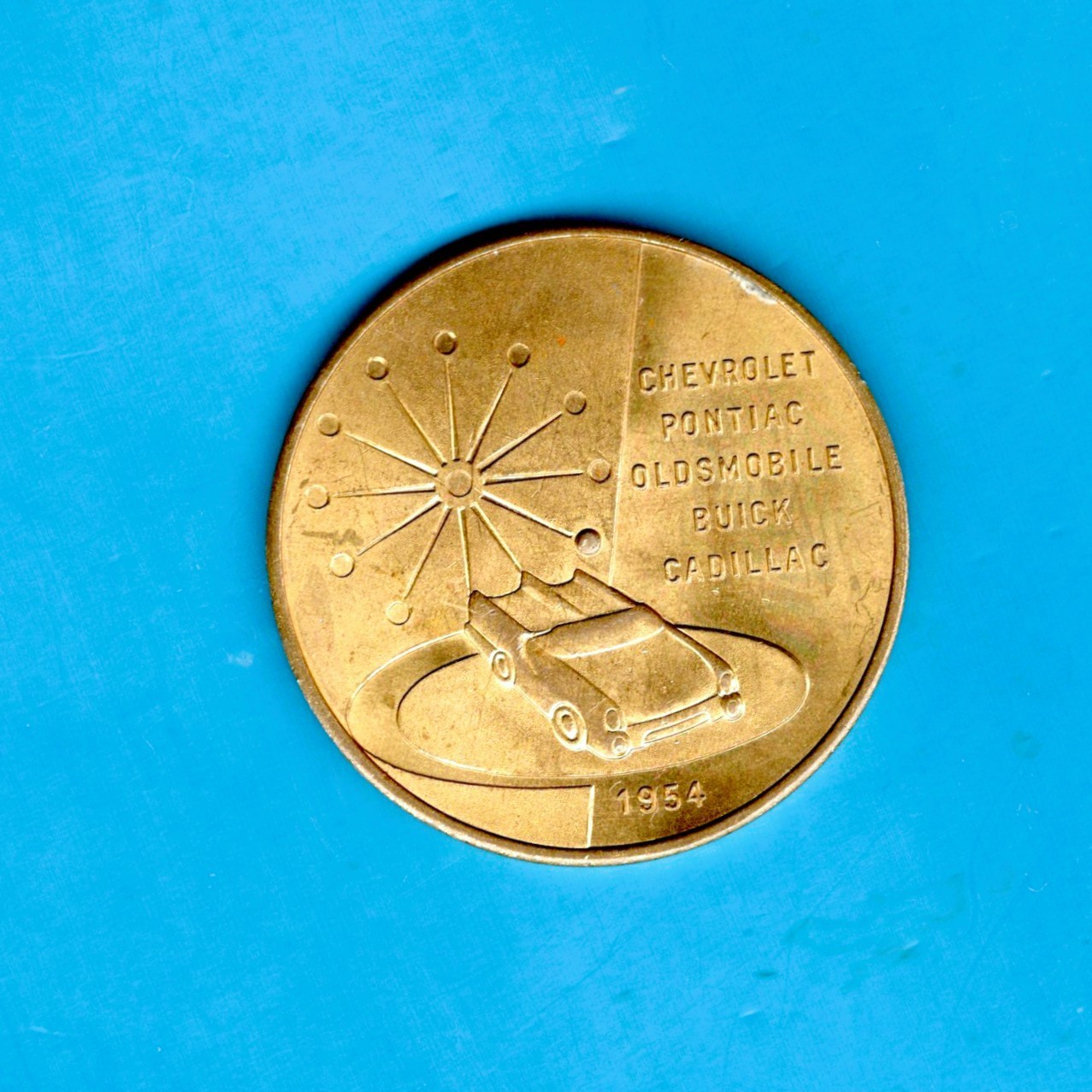 BEAUTIFUL HISTORICAL GENERAL MOTORS MOTORAMA OF 1954 COMMEMORATIVE MEDAL