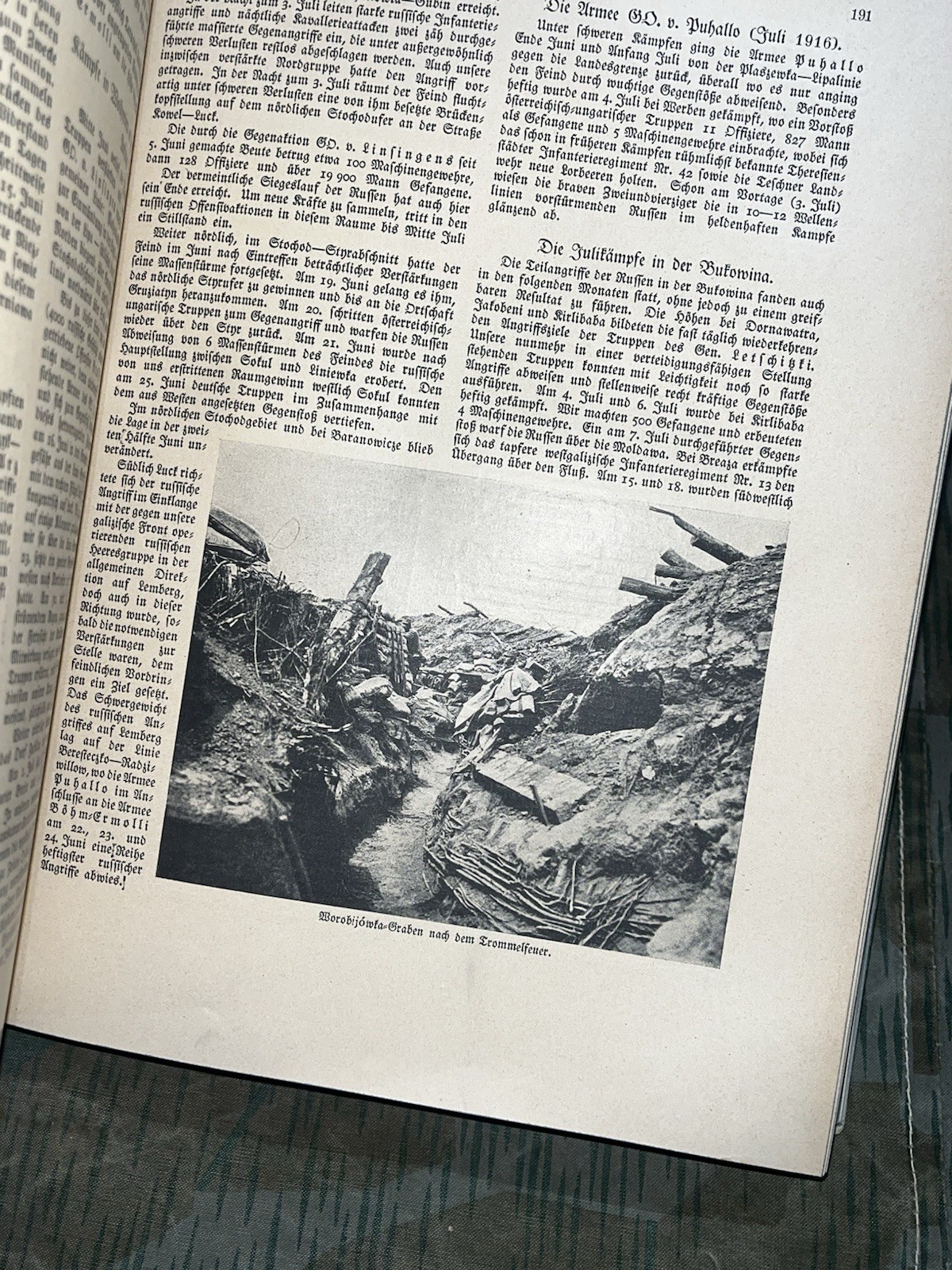 WW2 German Era Original Die Geschichte Des Weltkriegs Book #2 on German Military