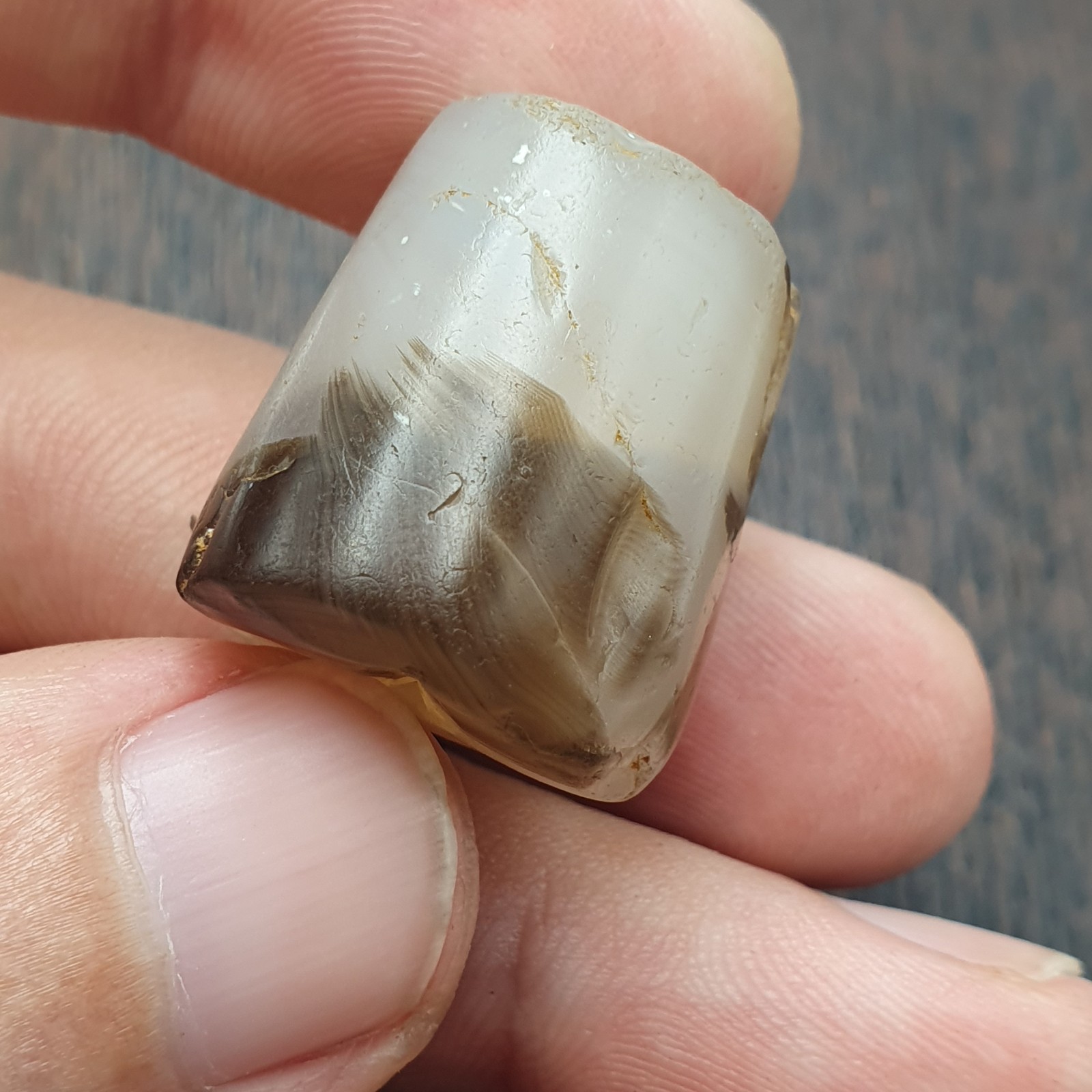 Ancient Antique Himalayan Tibetan Banded Ntural pattern Agate Bead Amulet