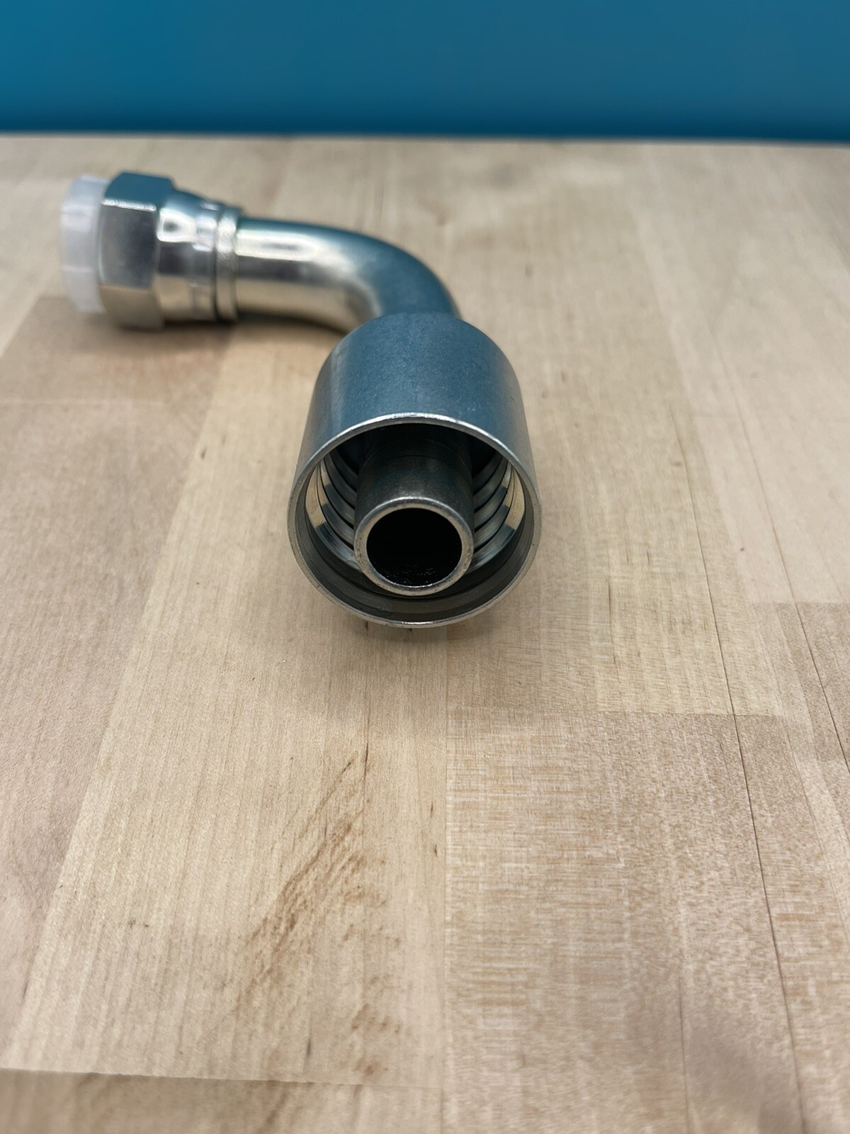 10 Parker Style 13943-10-10 Hydraulic Hose Crimp Fitting 5/8” Hose X 5/8 FJIC 90