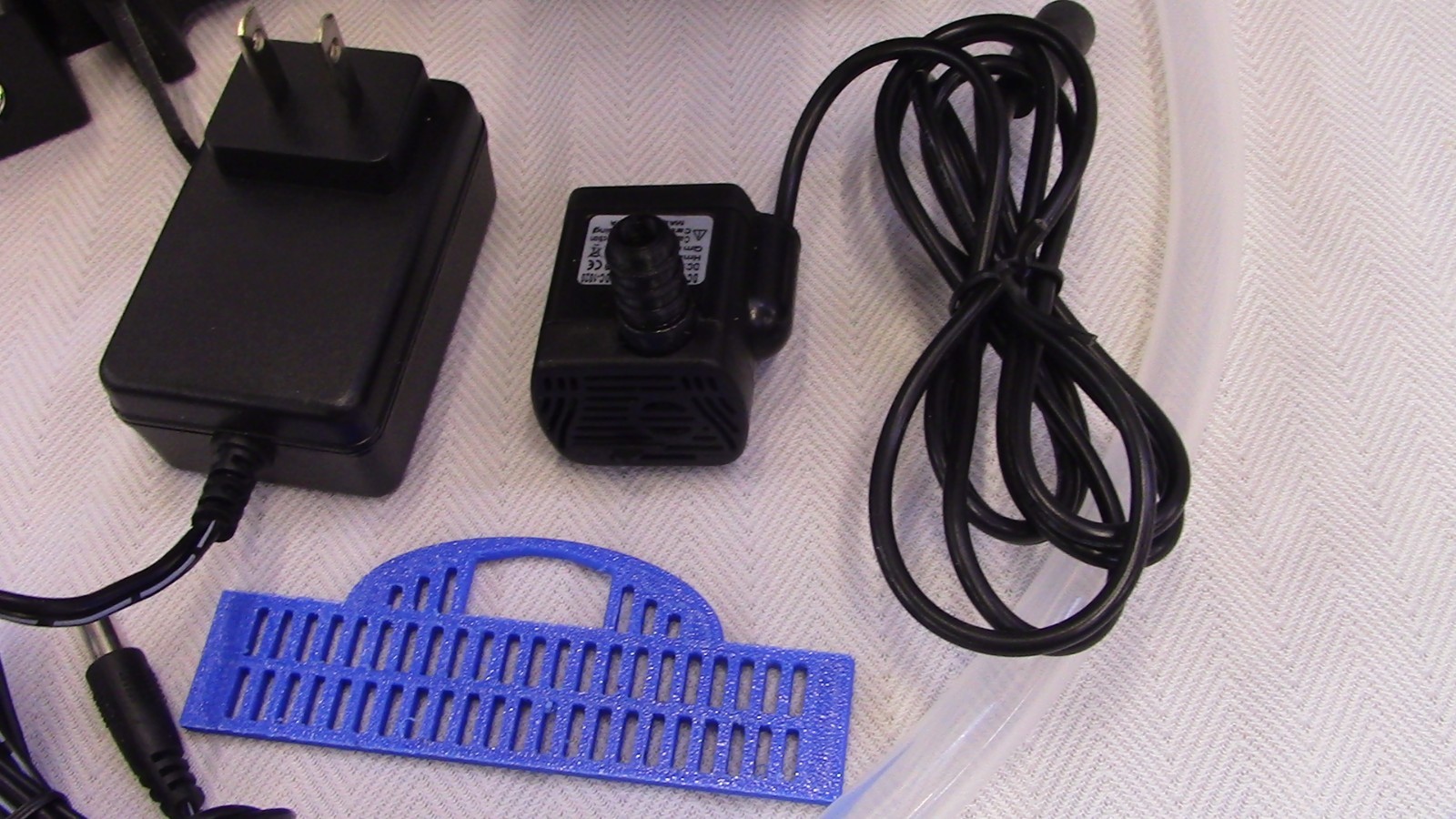 Refugium, WSR-Mini Fuge-100 Hang on Refugium System W/Pump and LED Light