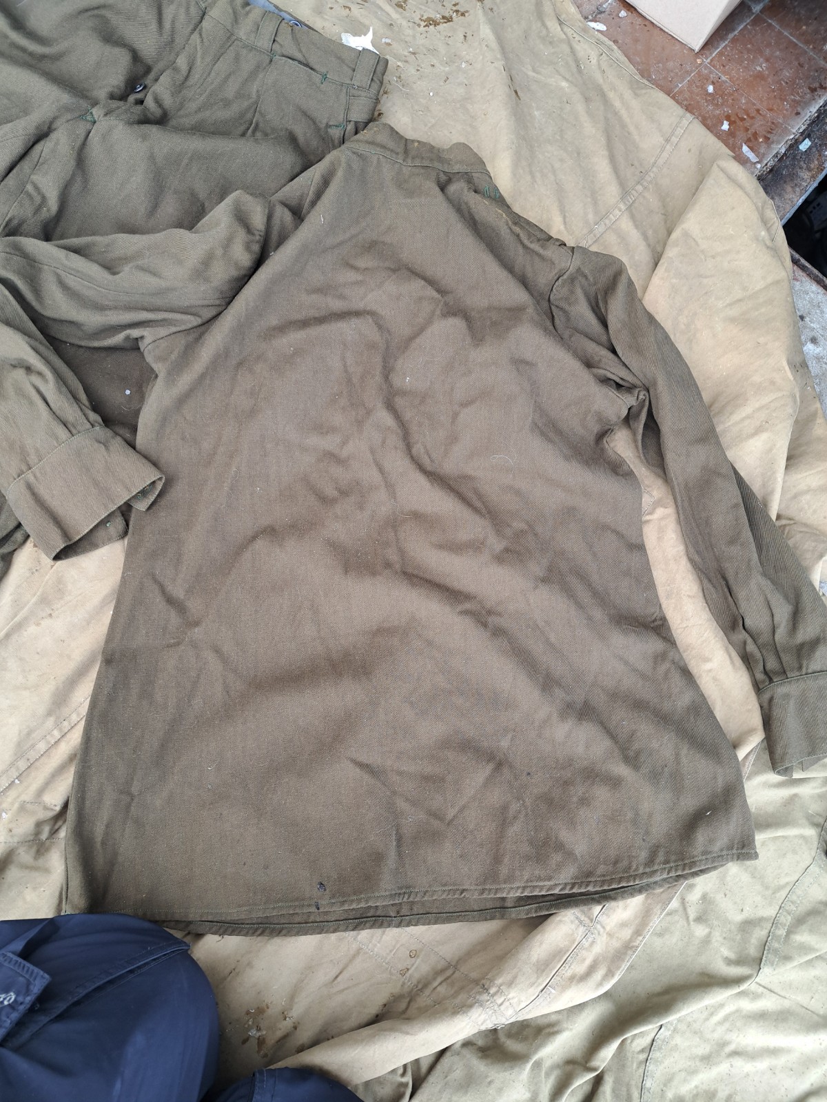 Soviet russian officer gimnasterka and pants gr.5 original WW2 new