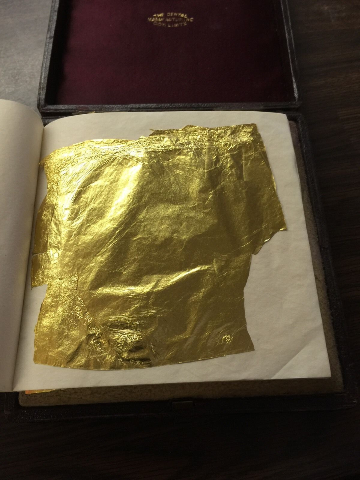 antique Ash's cohesive gold foil - dental