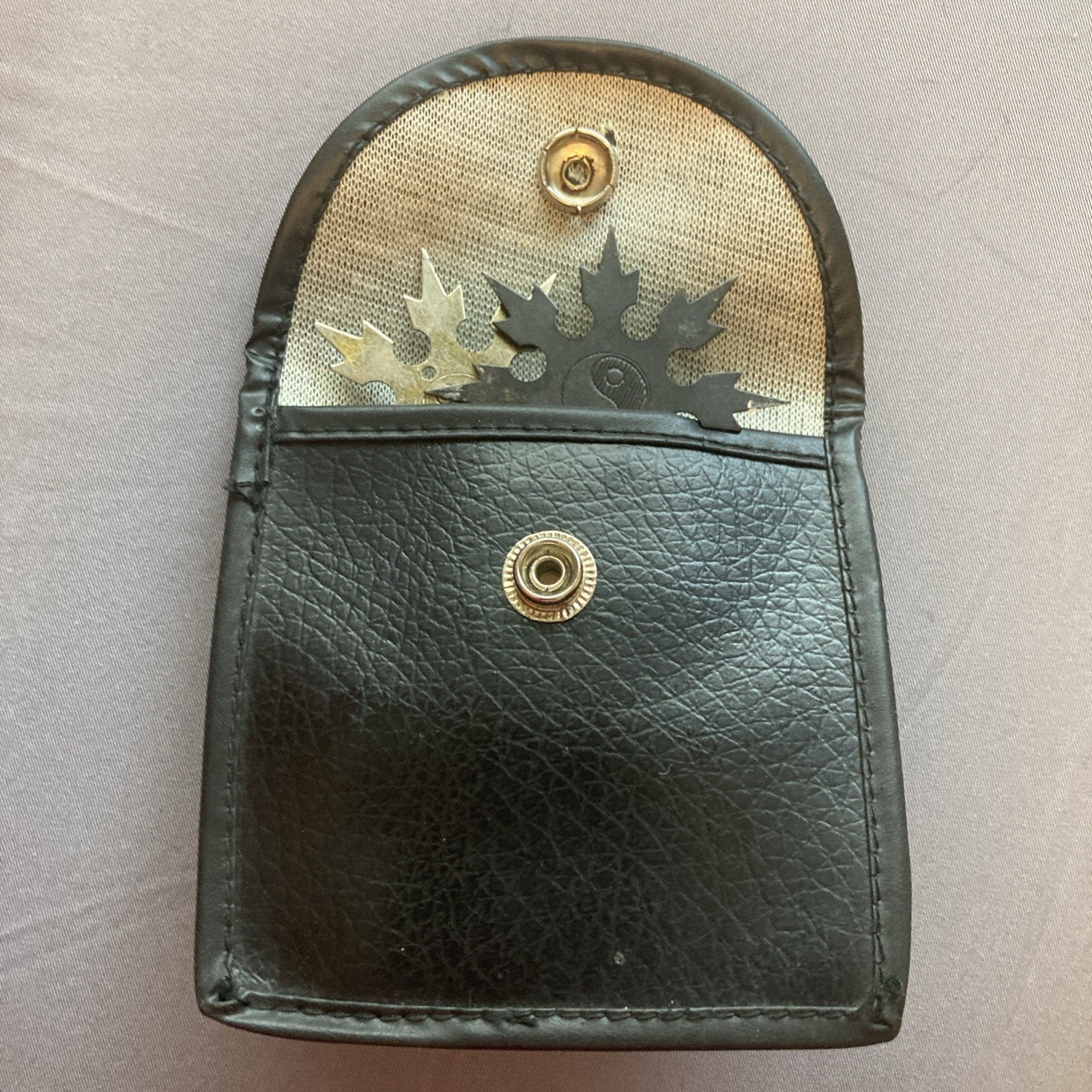 Vintage Ninja Throwing Star Pendant Black or Gold, Metal