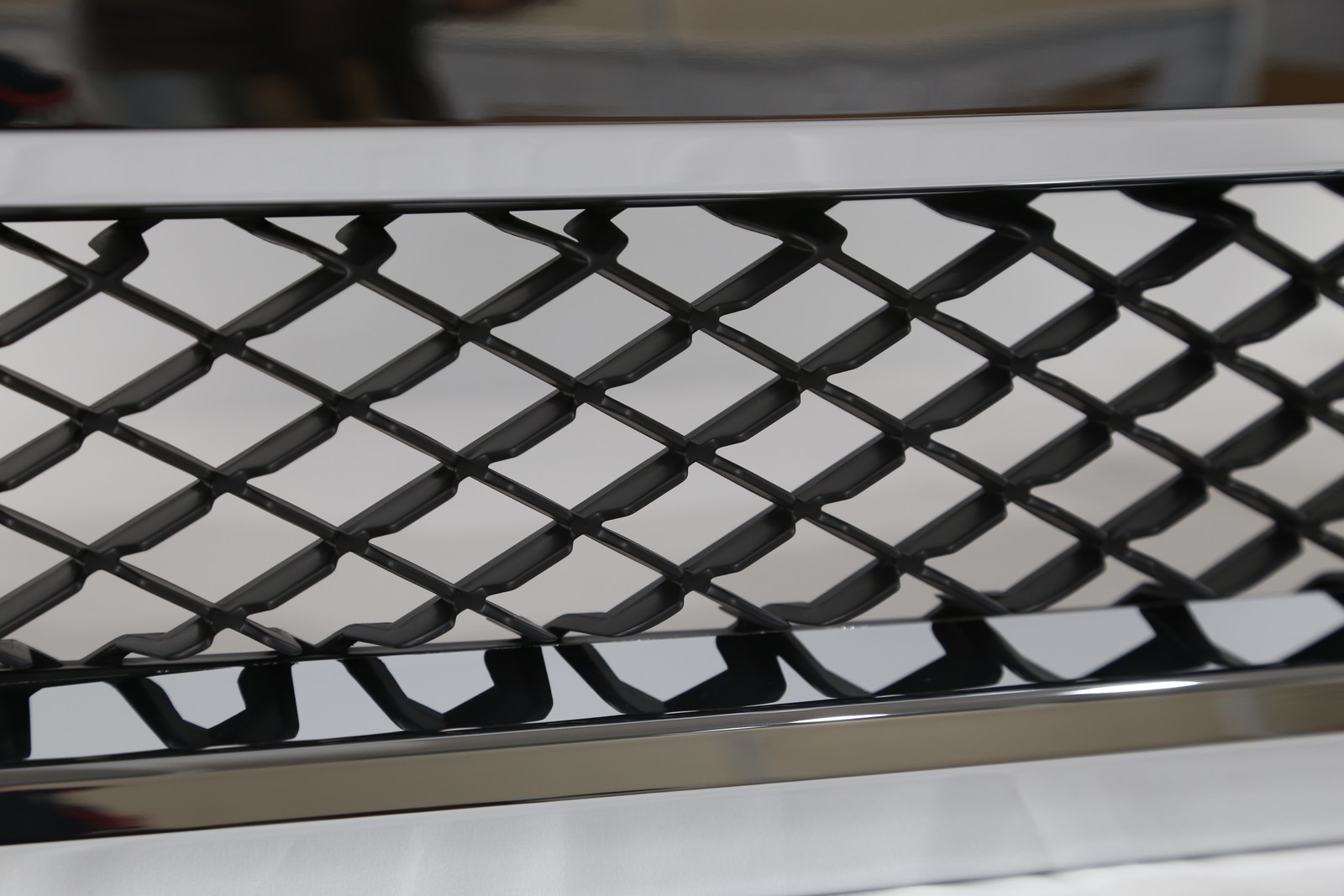 For Chevrolet Silverado 1500 2007-2013 Front Bumper Grille Chrome w/Black Insert