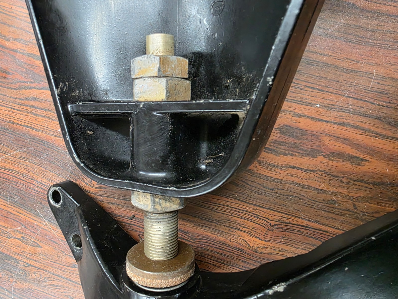 Mercruiser 73571A2 32778 Front Motor Engine Mount 2.5 3.0 120 & 140 Stern Drive