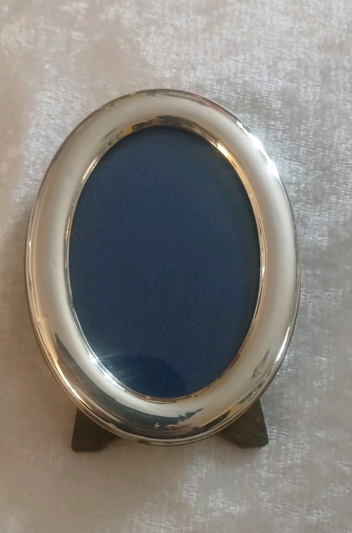 Vintage 800 German Silver Small Oval Photo Frame Signed
