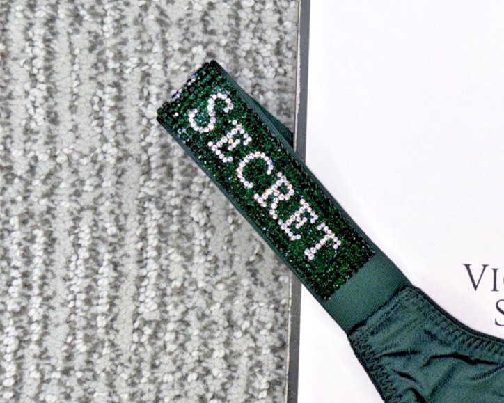 Victoria's Secret Very Sexy NWT Large Green Spellout Shine Strap Brazilian Panty