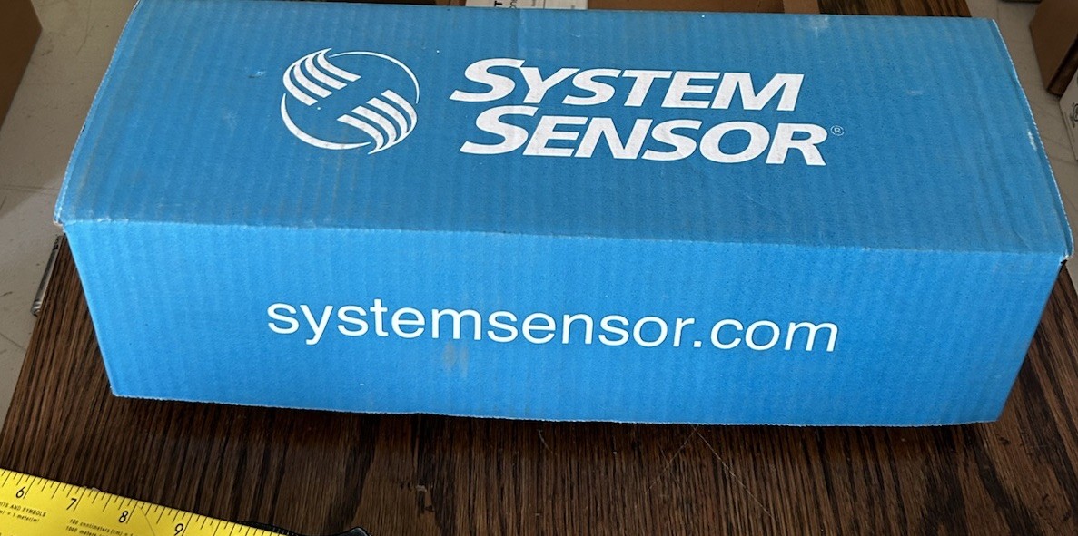 SYSTEM SENSOR Intelligent Non-Relay Duct Smoke Detector DNR Housing (NO HEAD)