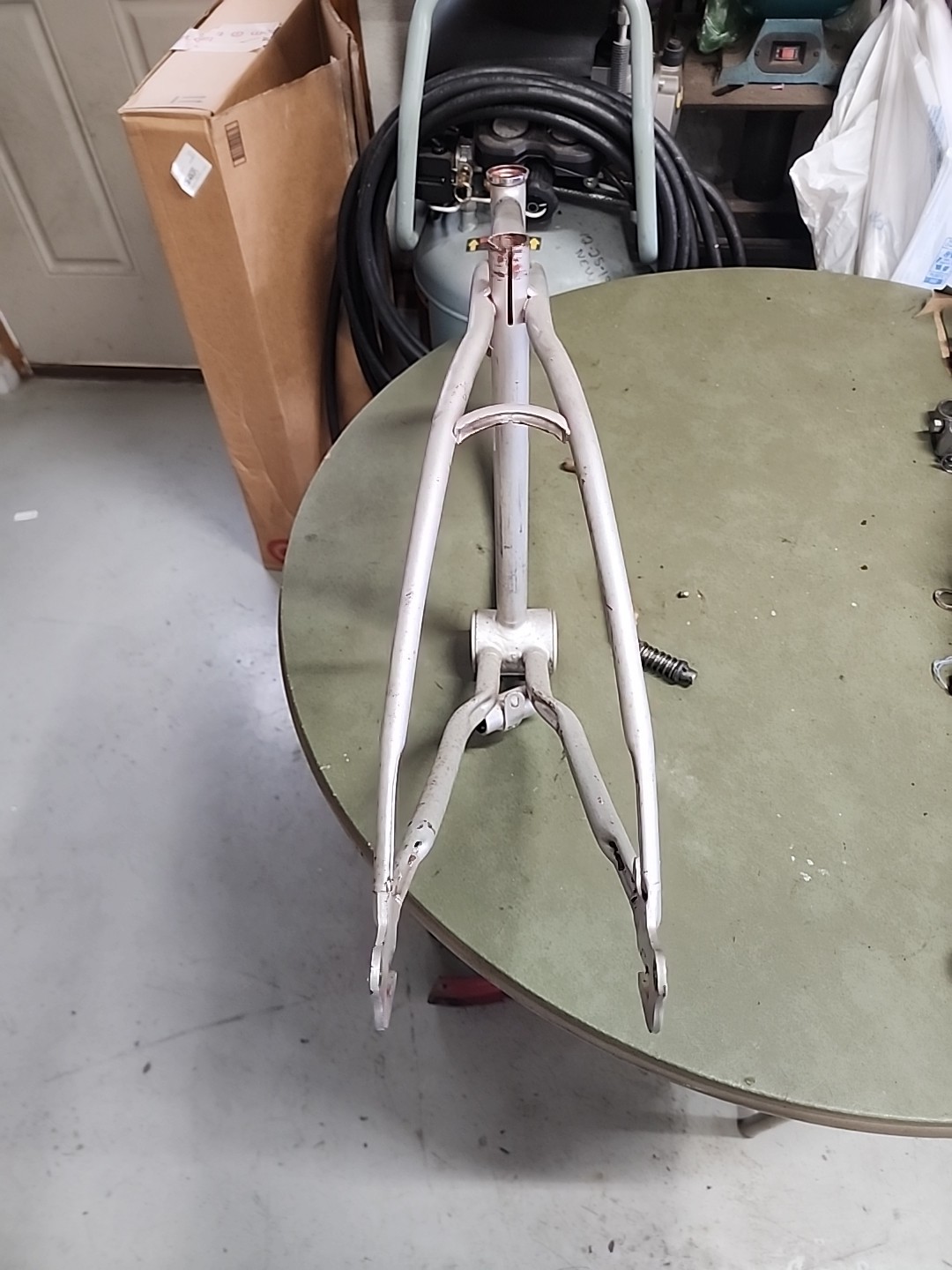 1975 SCHWINN STINGRAY SCRAMBLER BMX 20 INCH SILVER FRAME KICKSTAND HEADBAGE L$$K