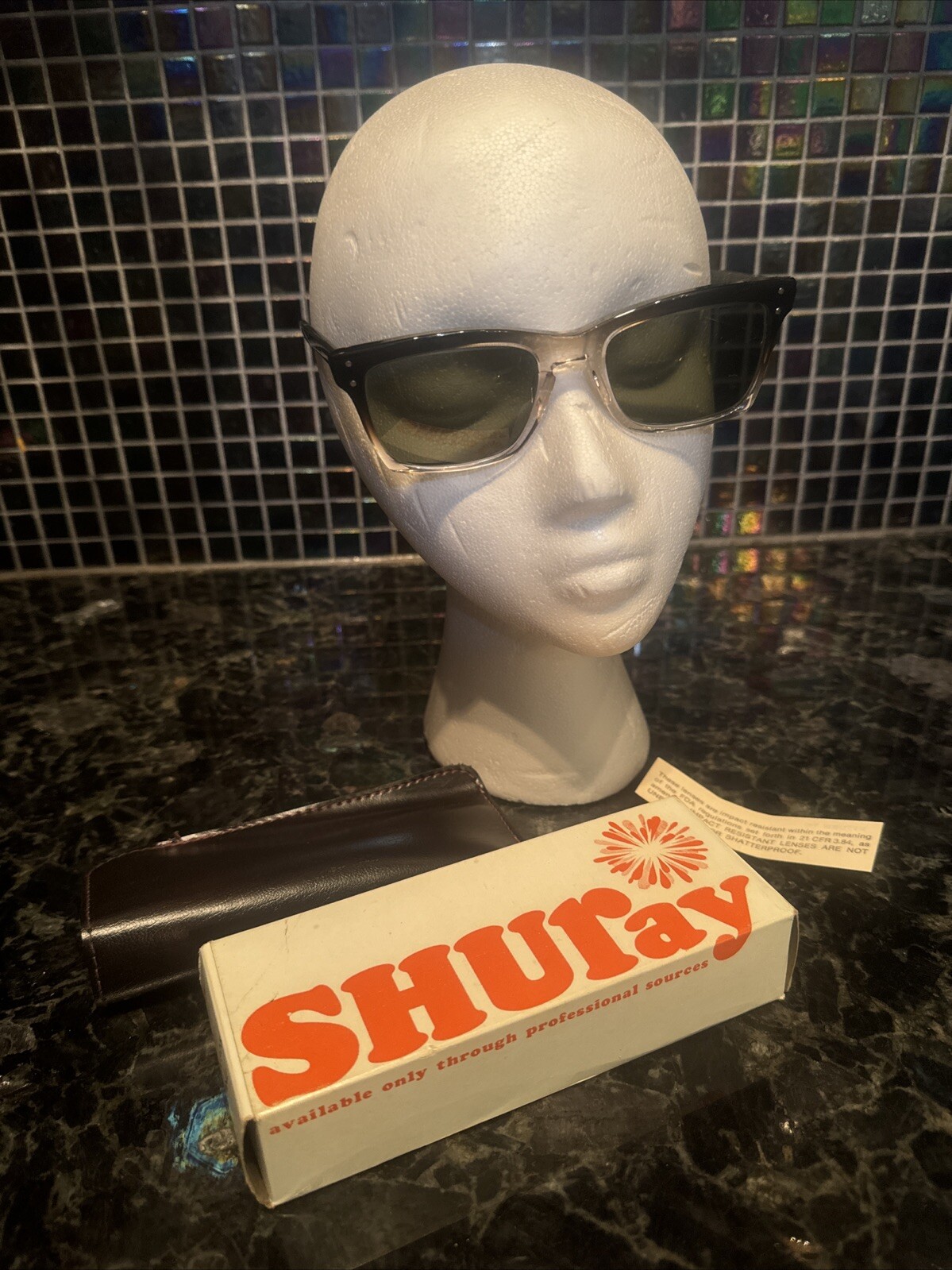 Vintage Men's Shuron Grand Prix Continental SHURAY Sunglasses Brown in Orig. Box