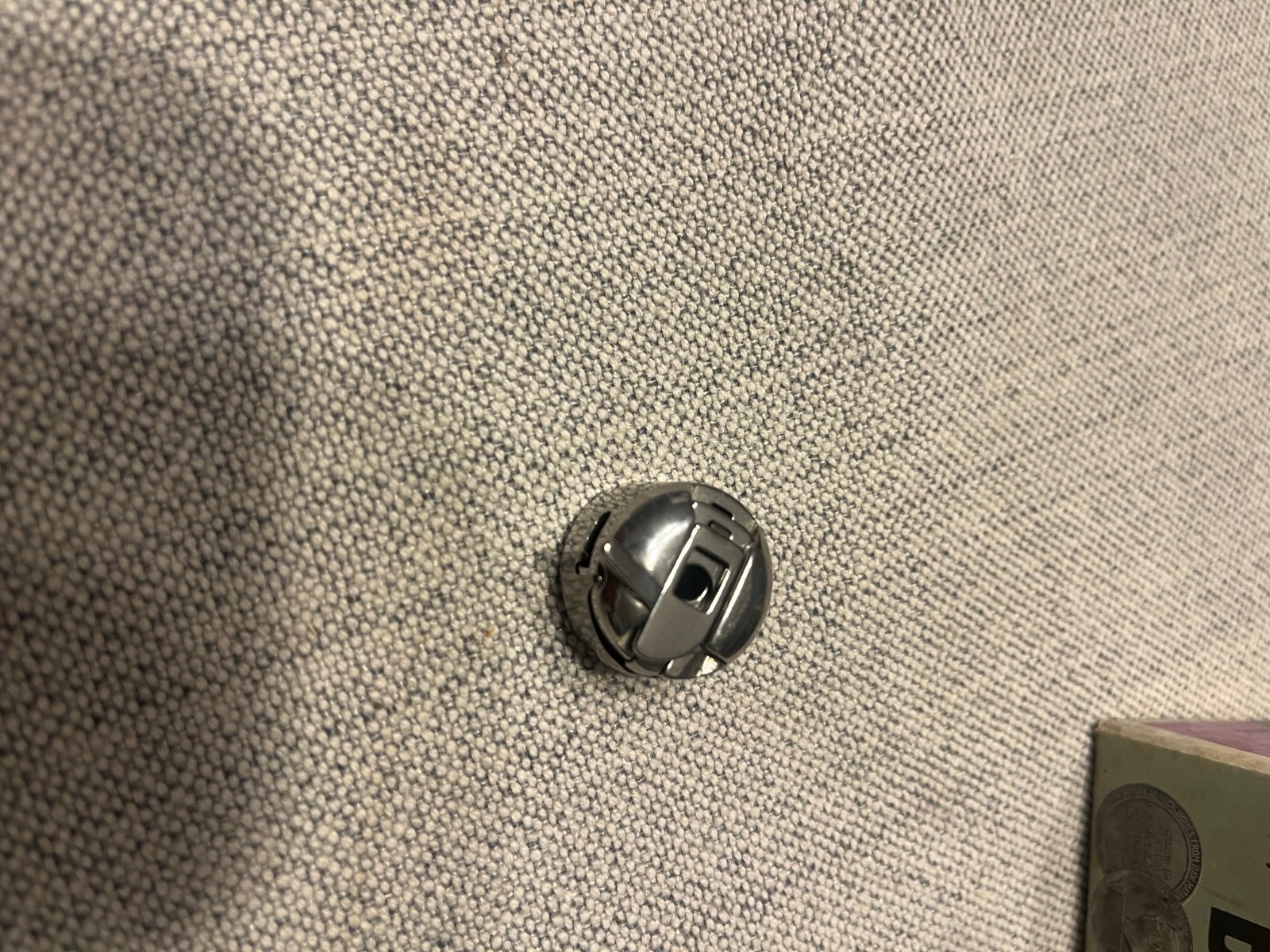 (1)-TOWA 62740 BOBBIN CASE SINGER 31-15, 31 CLASS, 331K1, 431 - CONSEW 30