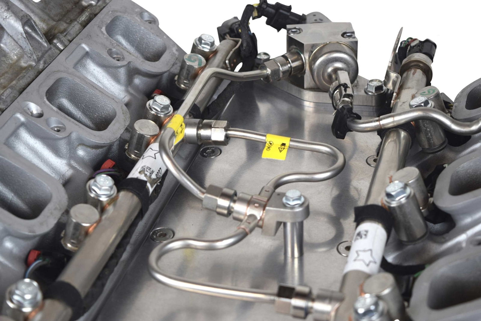 Gen 5 LT1 2014 to 2018 Valley Cover Pan LT Lifter Valley Plate O-ringed