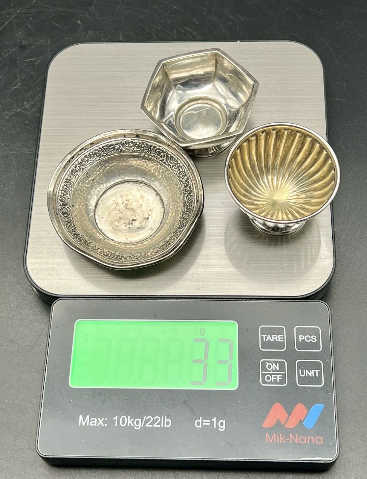 Vintage Sterling Silver 925 Salt Cellars, Mixed. 33 Grams- Photos.