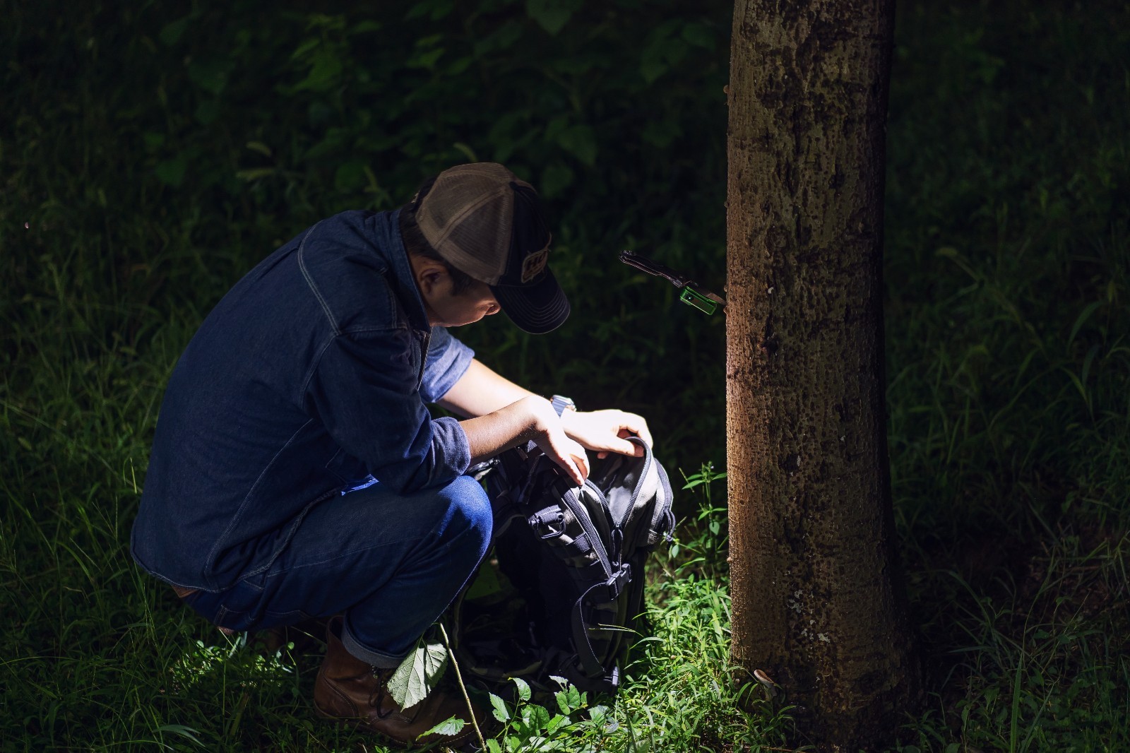 Olight Oclip Pro Zombie Green Clip-On Flashlight Red Light New