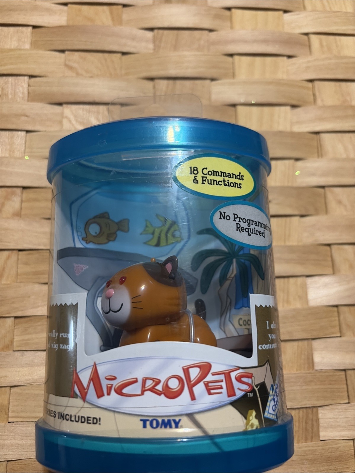 2002 Tomy CO Micro Pets Calico Cat. Rare New In Box. Toys Kids Collectors