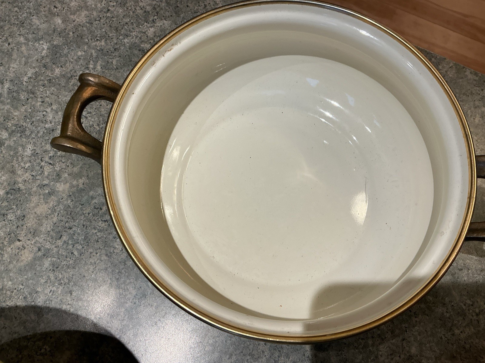 Vintage ASTA Floral Enamel Cookware 8.5” Dutch Oven Pot With Lid Brass Handles