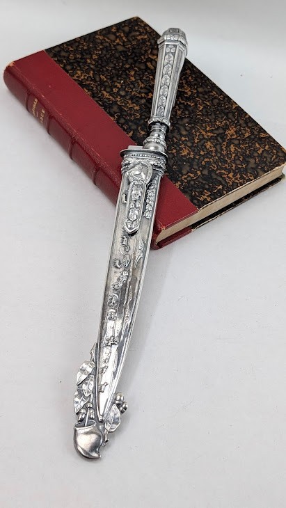 Vintage Antique Silver Gaucho Knife & Scabbard Cowboy Theme Argentinian Dagger