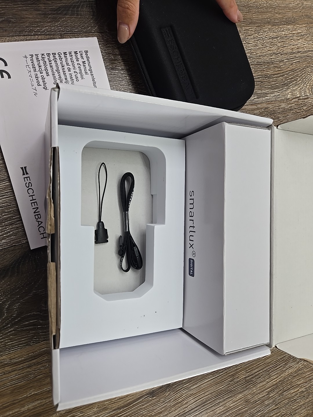 ESCHENBACH SmartLux Digital Portable Magnifier HD 165011 + Charger *Bad Battery*