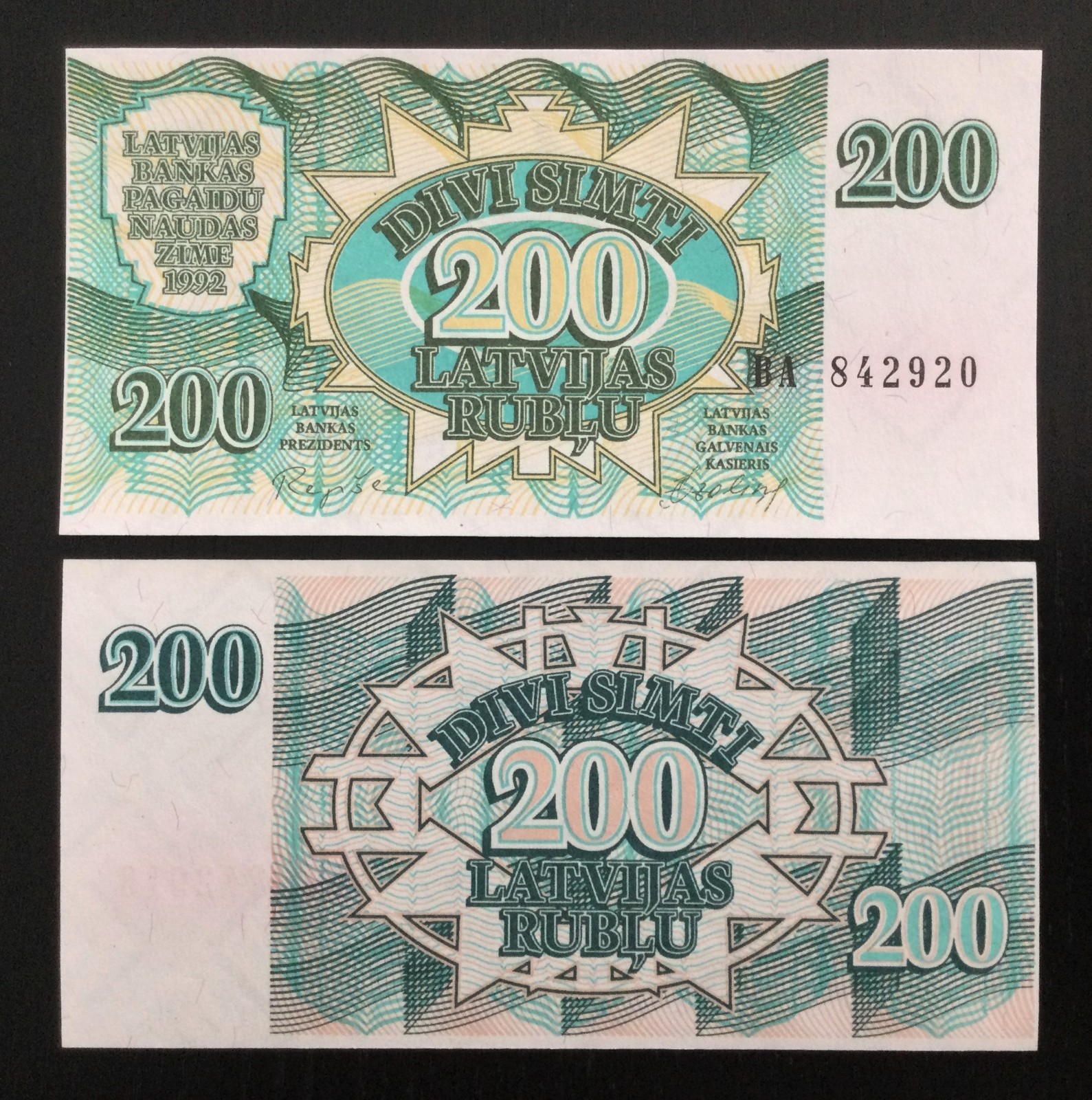 Latvia 200 rublu 1992 UNC P-41