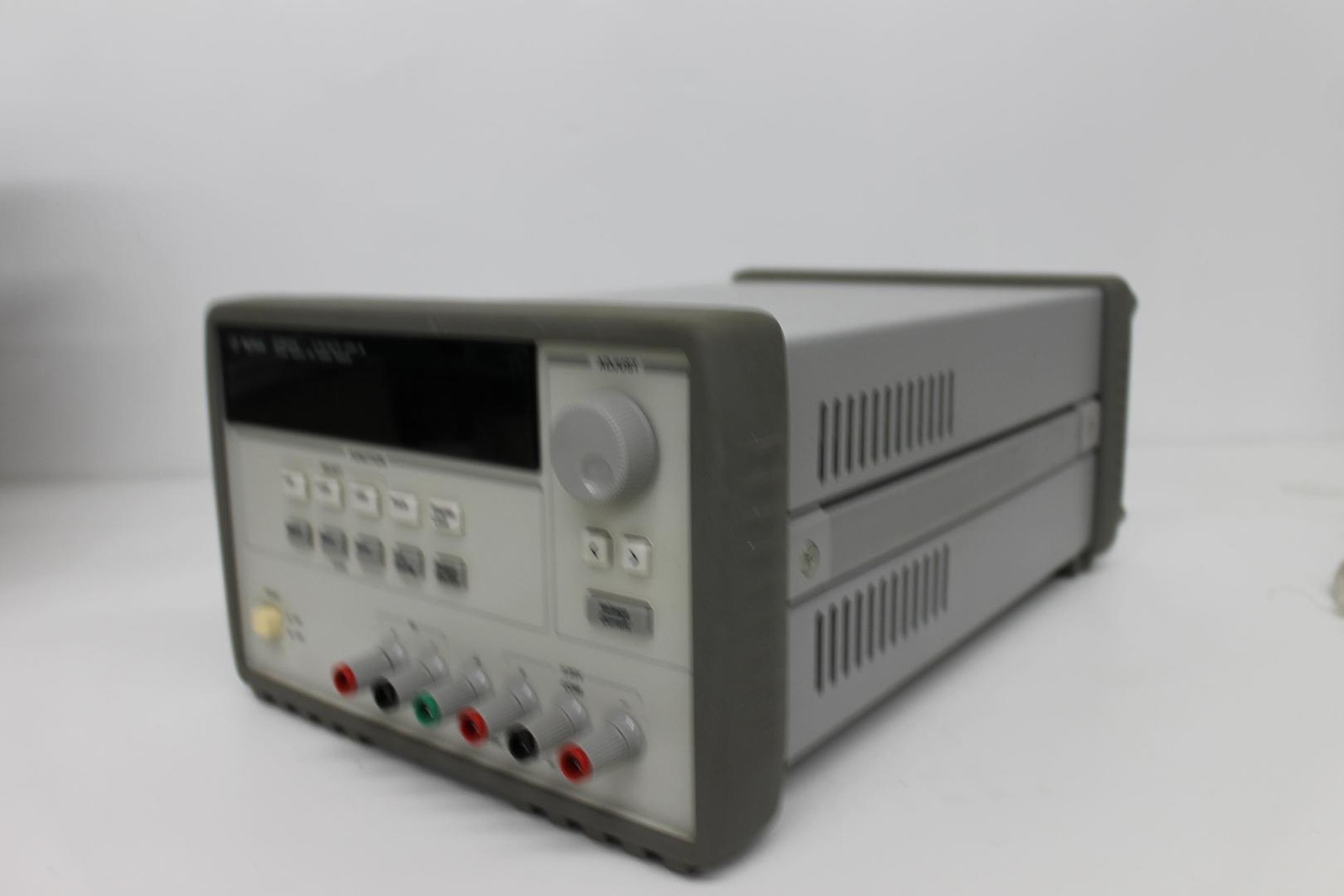 Agilent E3631A Triple Output Power Supply ±25V