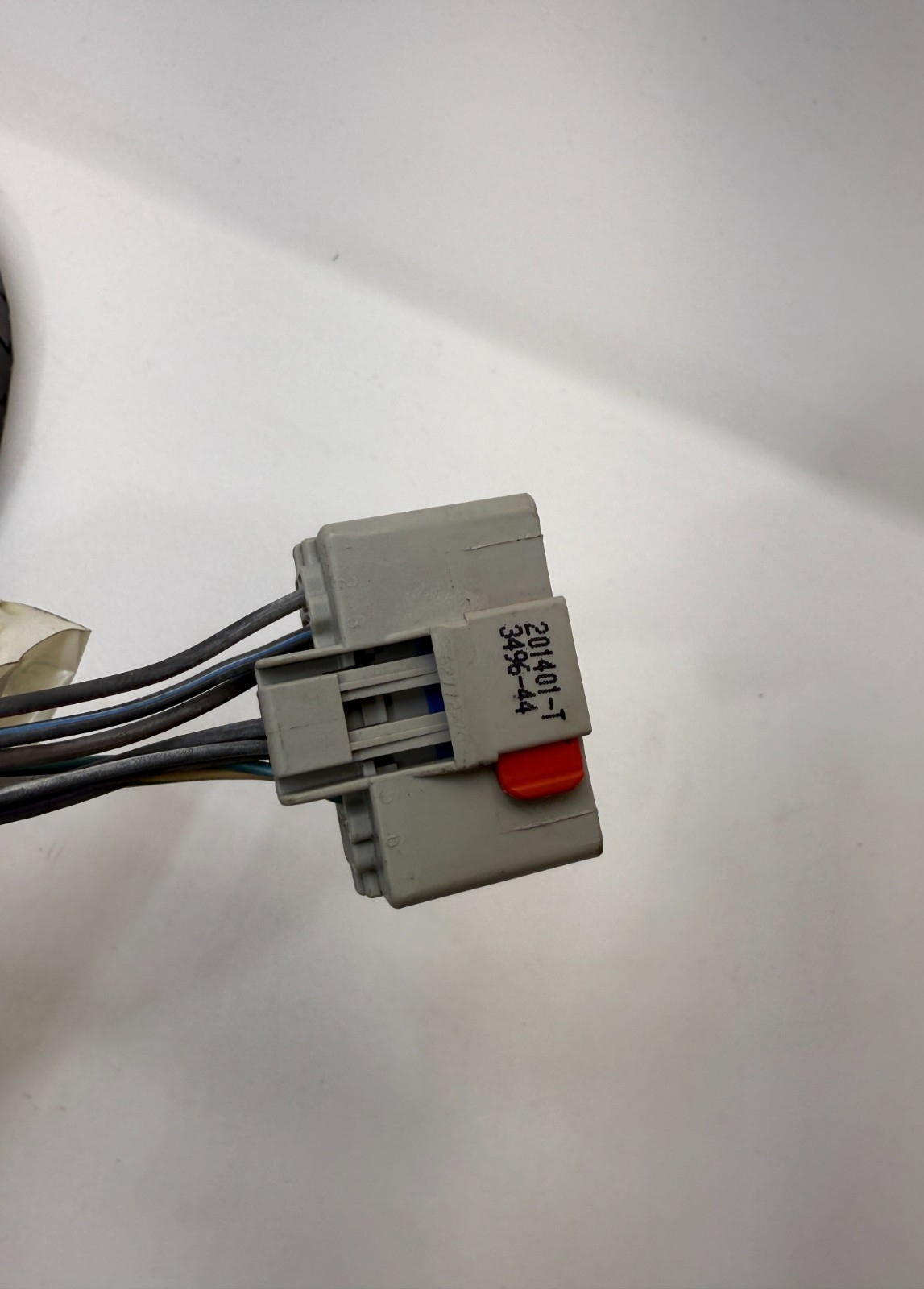 68211876AA OEM MOPAR 13-14 Routan Sliding Door Right Wire Track TESTED