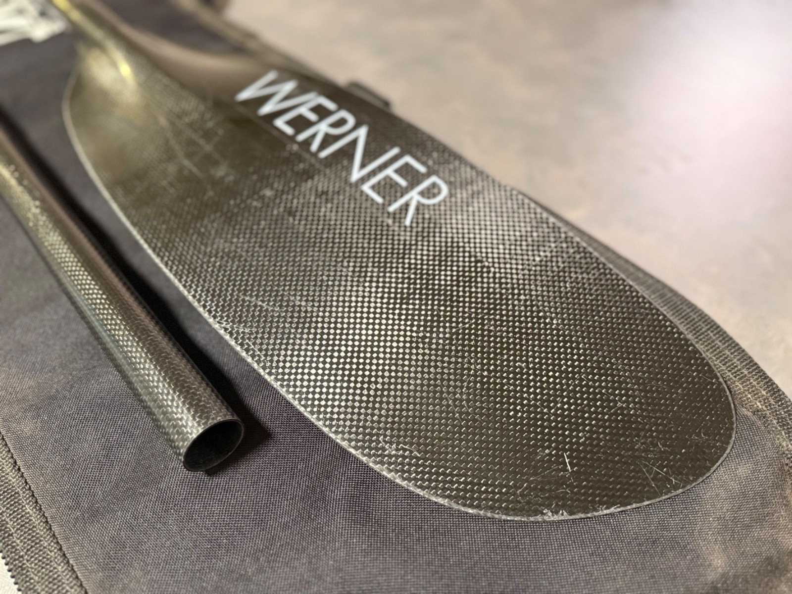 Werner Kalliste 2 Piece Straight Shaft Kayak Paddle - Carbon - Includes Case