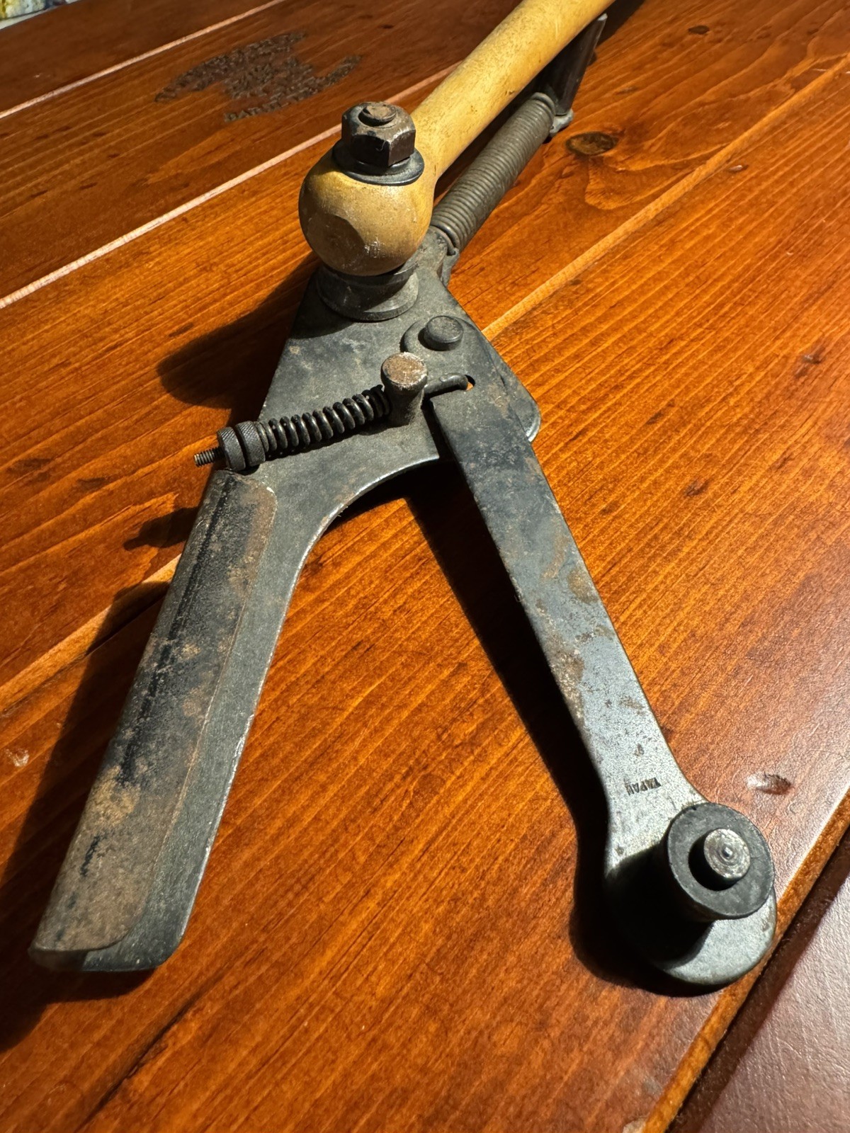 Antique Hand Thrower Clay Pigeon Target Trap Skeet Shooting Made in Japan