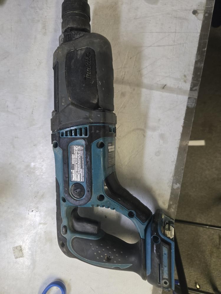MAKITA XRH04 (G69006202)