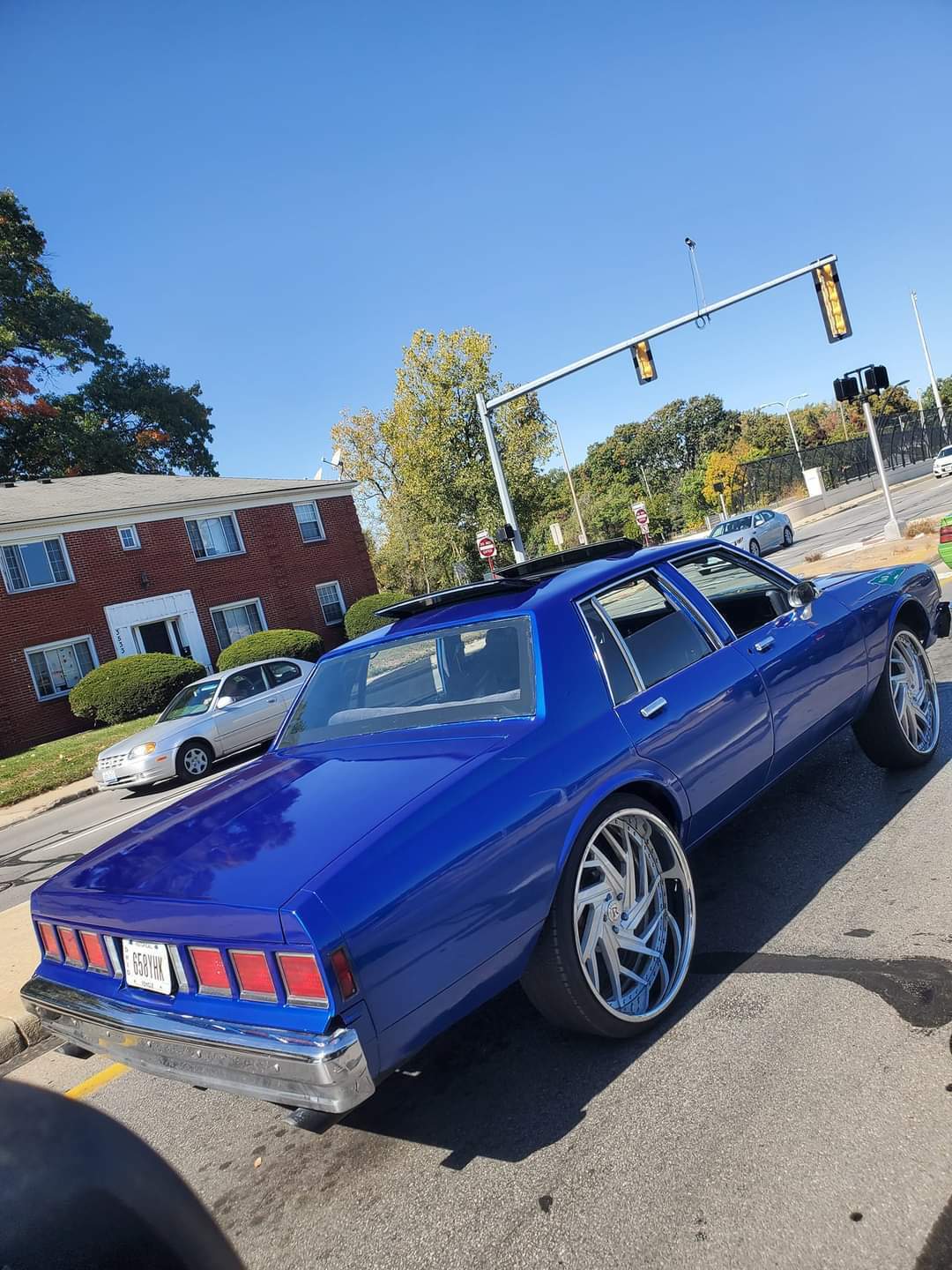 CHEVY / GM WA5111 / 12 WHITE BASE PAINT (PICK YOUR SIZE PINT, QUART OR GALLON)