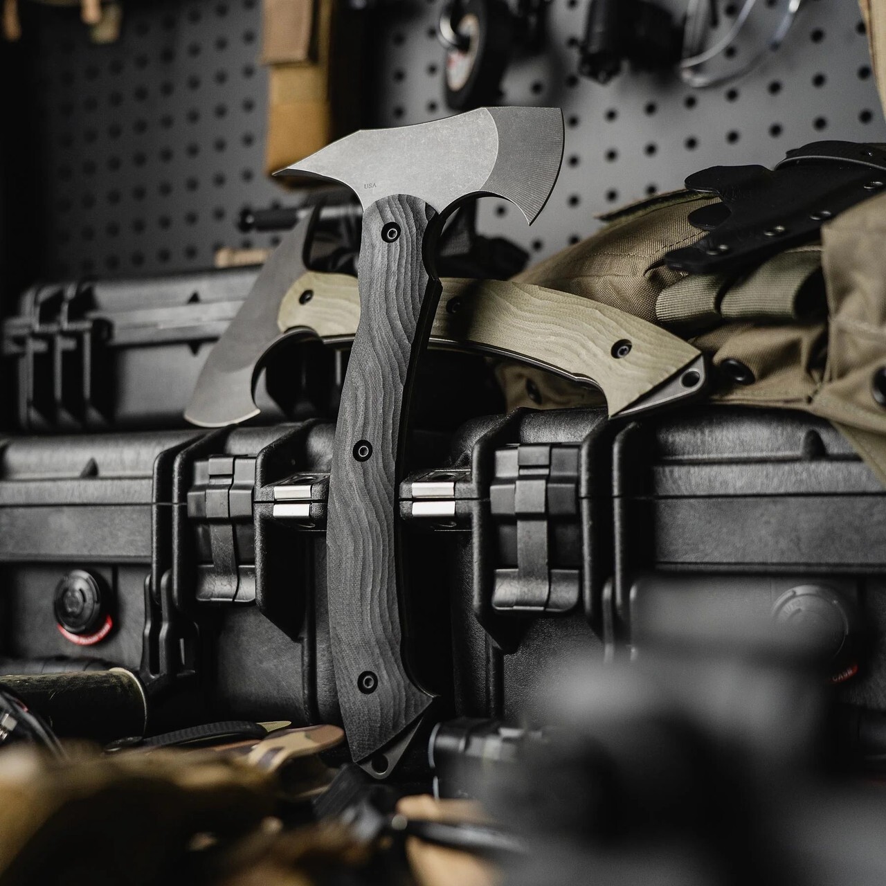 Toor Tomahawk Carbon G10 Handle 5.5" Head 7" Handle w/Black Sheath