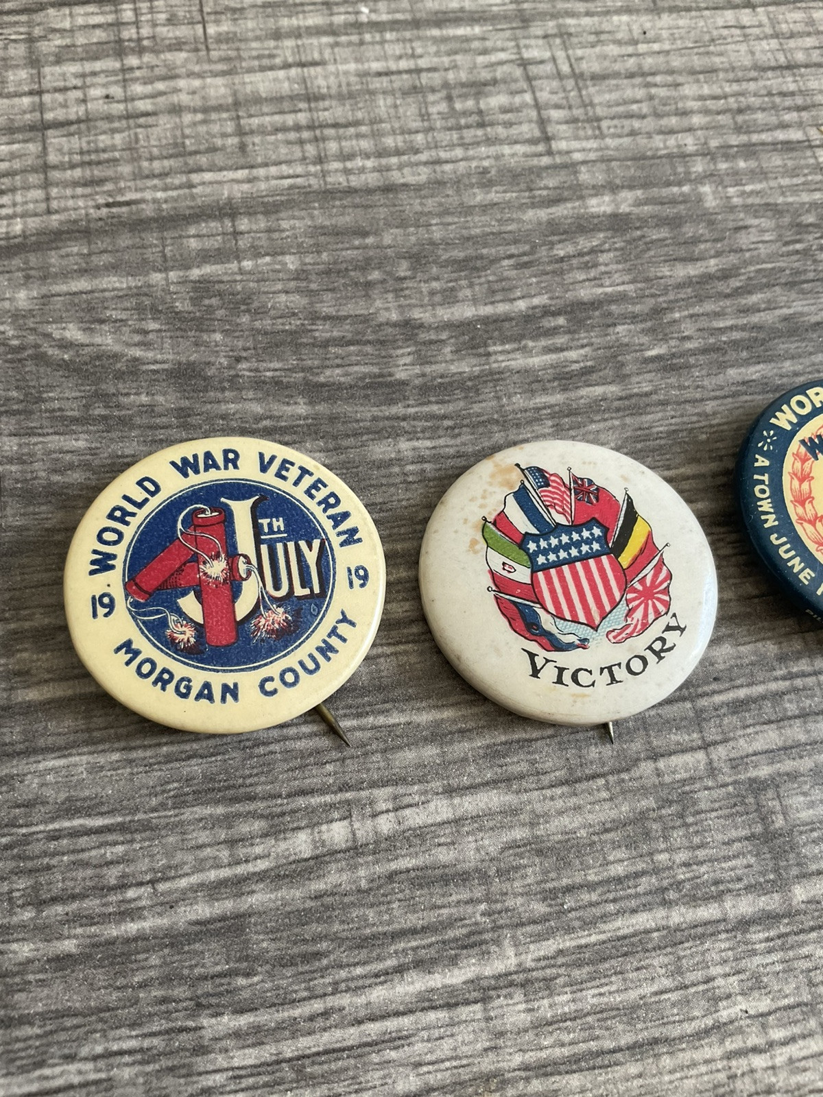 Lot of 3 WWi Era Welcome Home Pin Back Buttons o478