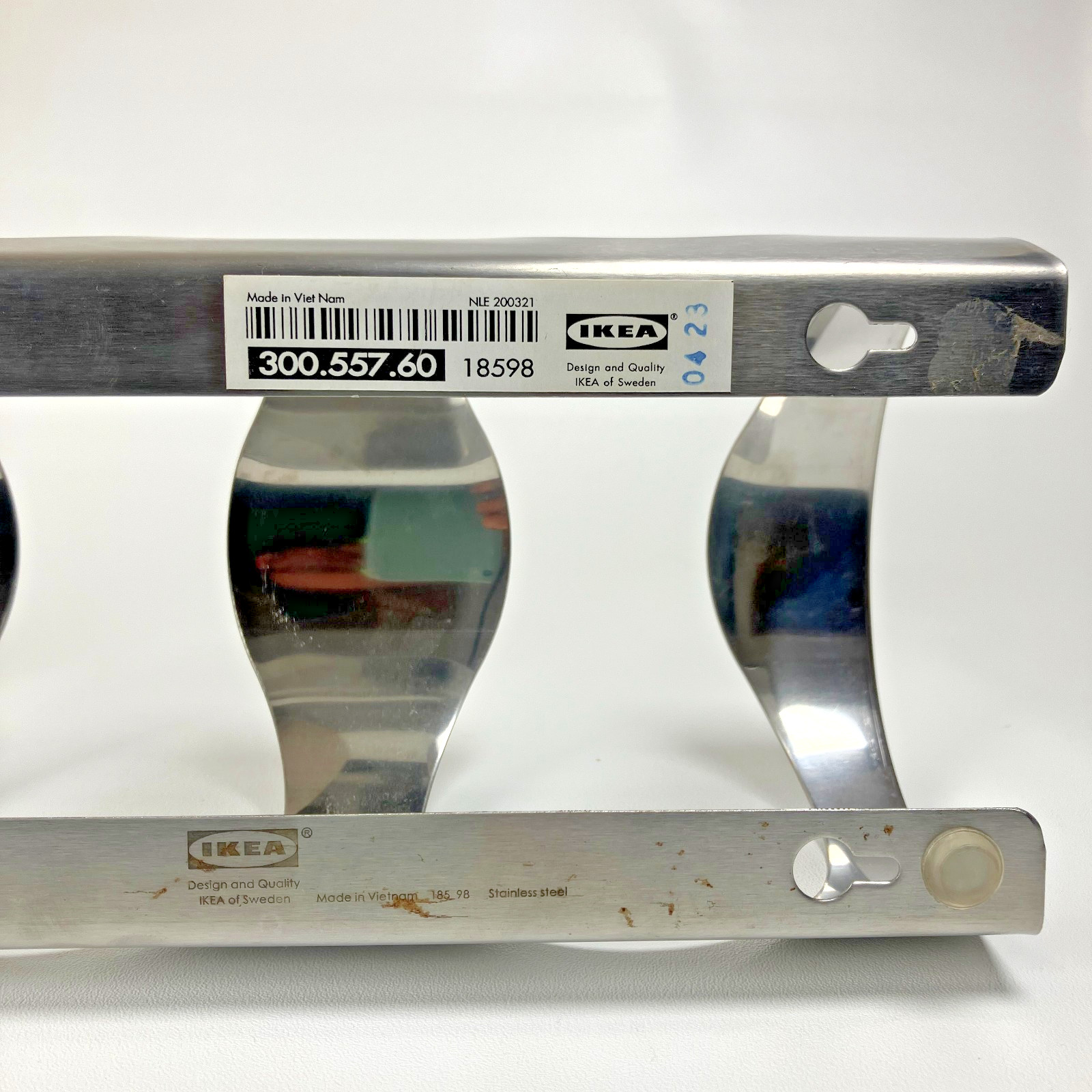 IKEA VURM Stainless Wall Hanging Wine Rack 4 Bottles 18598 21152 300.557.60