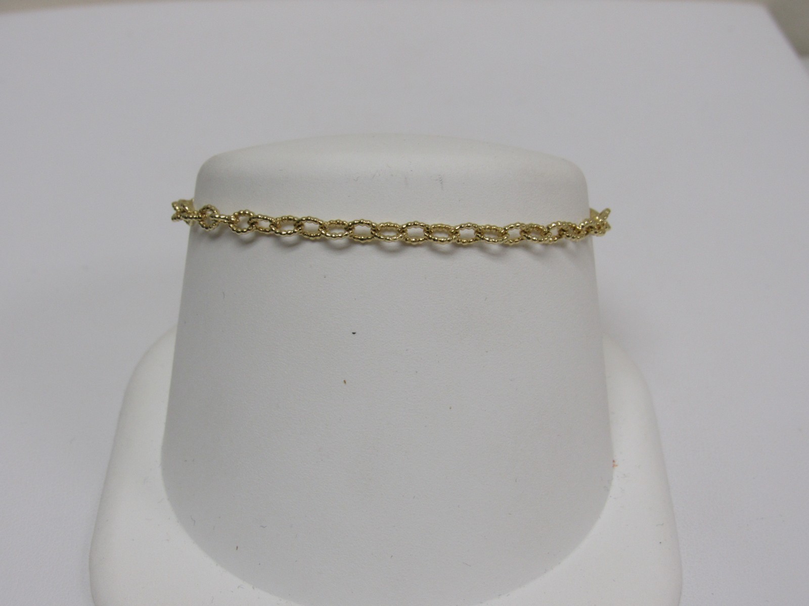 Designer LAGOS 18K Caviar Gold Petite Fluted Oval Link Bracelet