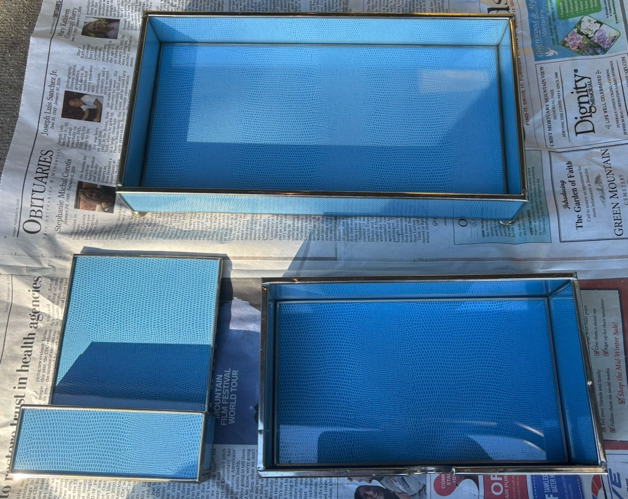 JM Piers Blue Faux Lizard guest towel holder, vanity tray and notepad holder