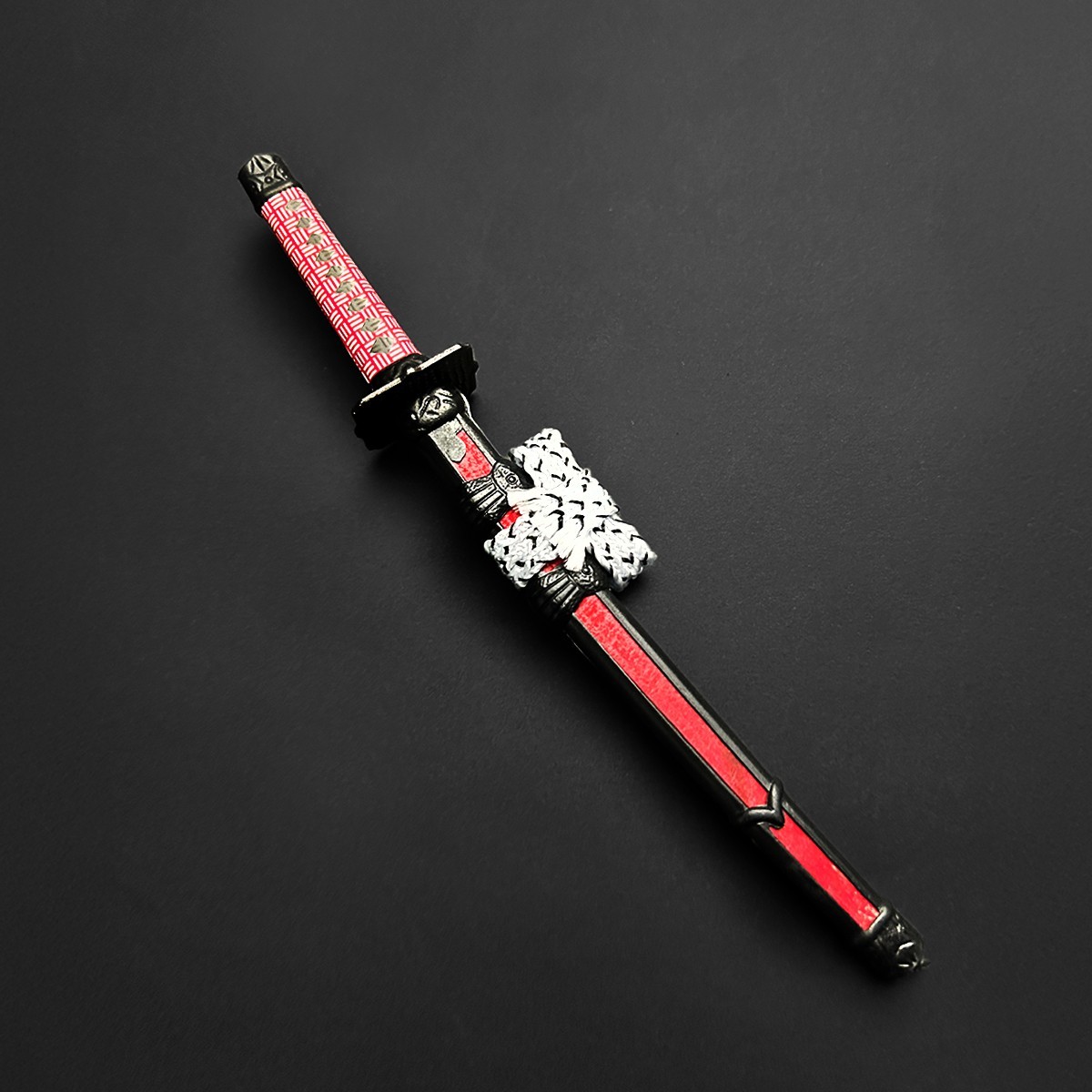 Mini Katana Letter Opener With Stand (Red)