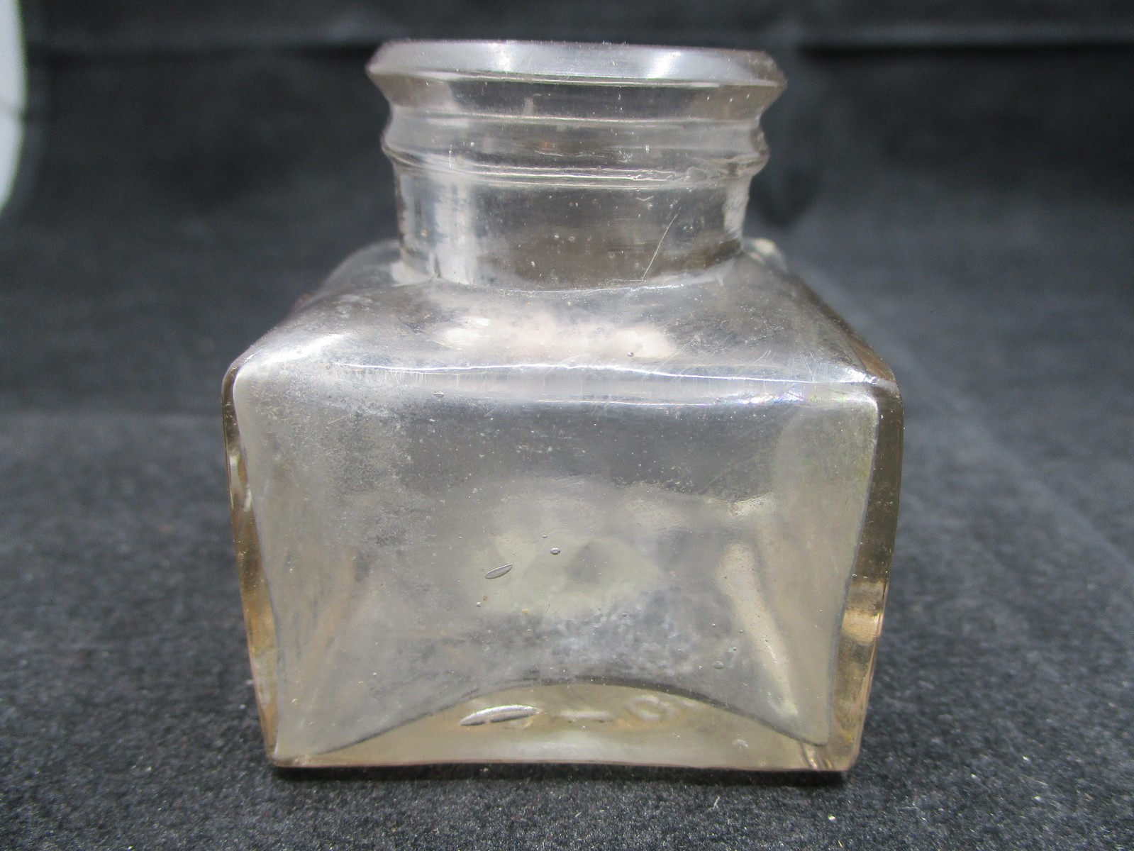 🖋️🖋️🖋️Vintage 1900 Embossed Diamond Ink Co. Milwaukee Square Bottle 🖋️🖋️🖋️