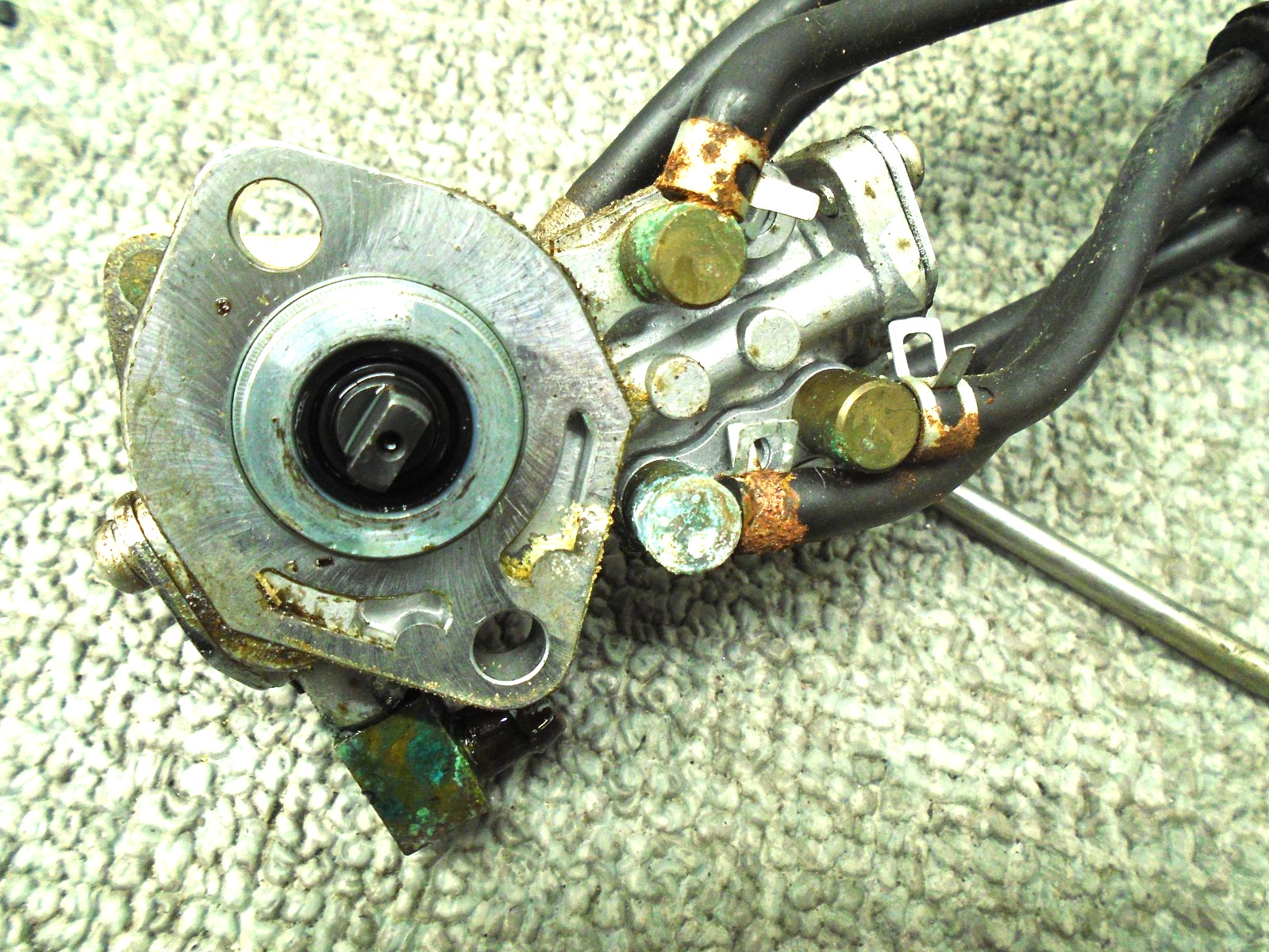 OEM Yamaha Outboard 150-200 hp Oil Injection Pump Assy 6R4-13200-00-00