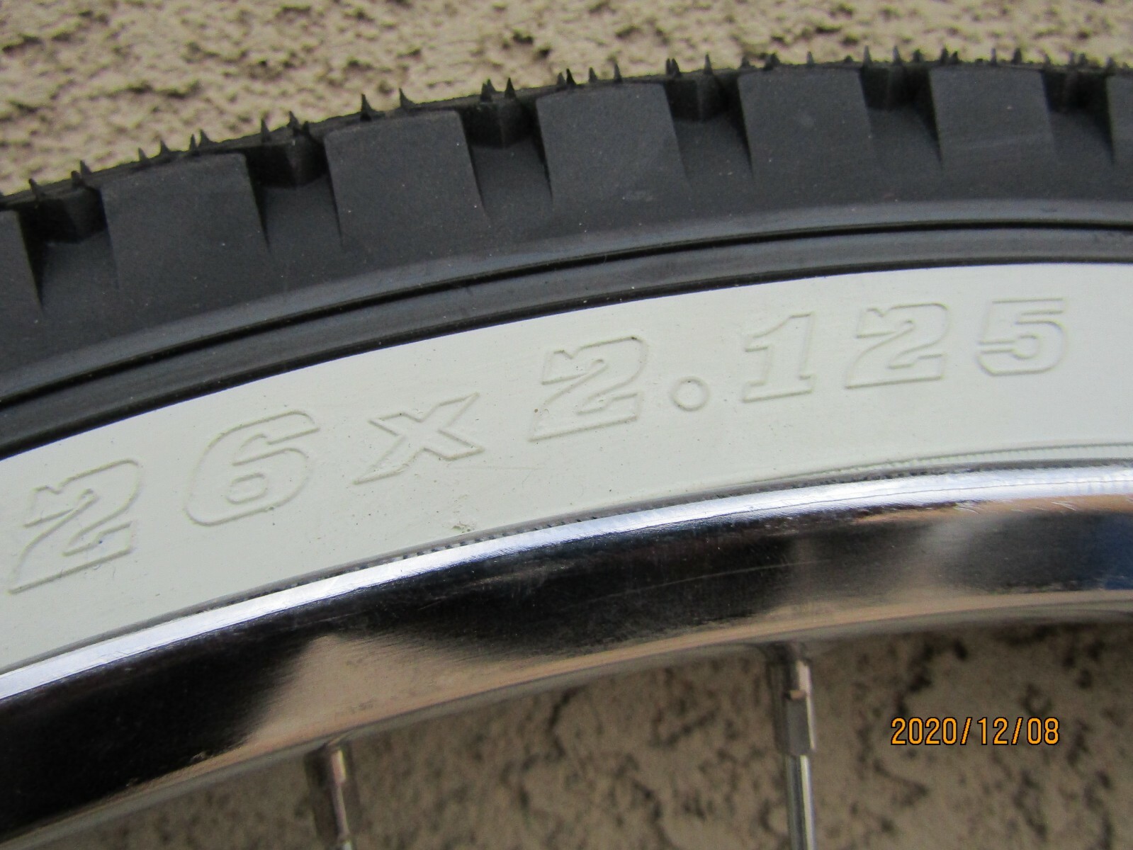NEW 26'' HEAVY DUTY CHROME BICYCLE RIM SET , TIRES & TUBES ; CRUISER,