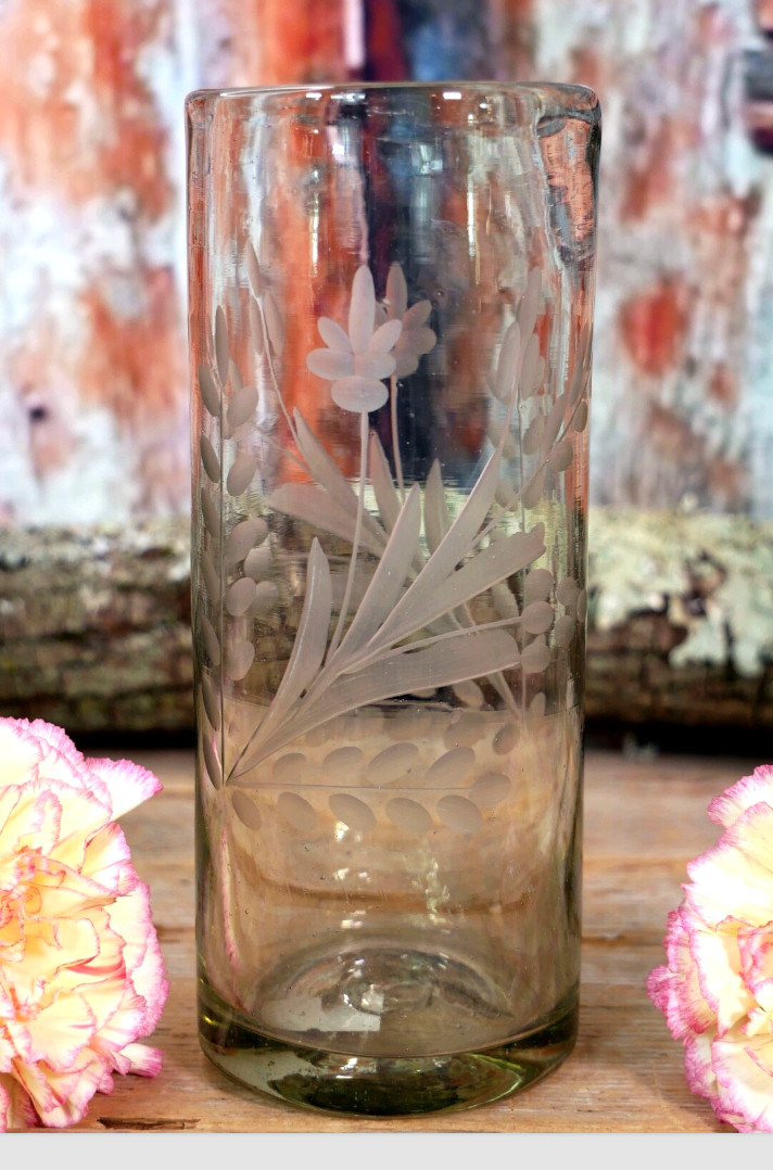 Set of 4 Tall Lemonade Glasses Handblown Hand Etched Pale Green Mexican Folk Art